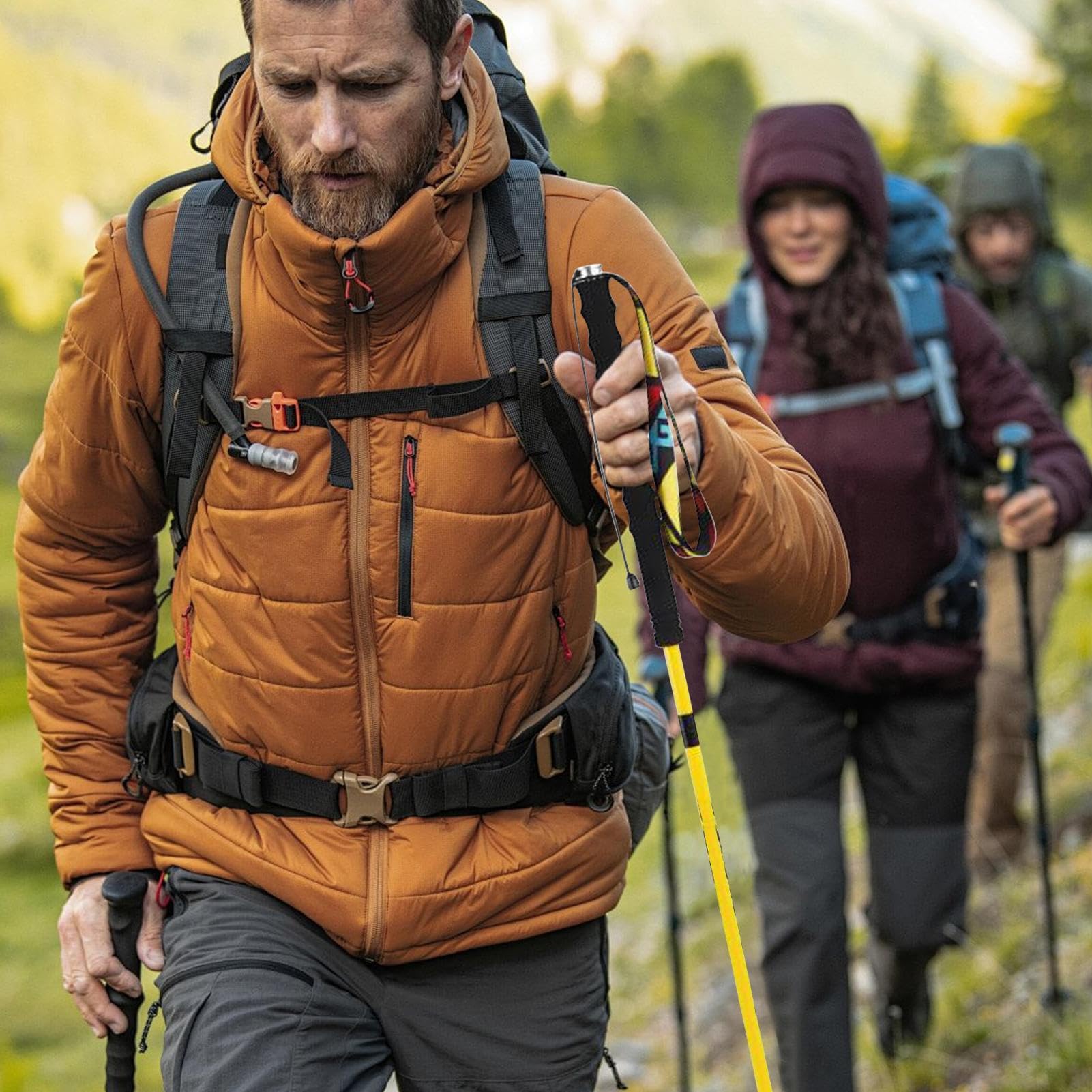 Składane Kijki Trekkingowe 4-Częściowy Teleskopowy Kijek Trekkingowy | Kijki do Wędrówek z Plecakiem Do Wspinaczki Podróży Górskich Wędrówek Z Plecakiem Biwakowania I Turystyki Na Świeżym