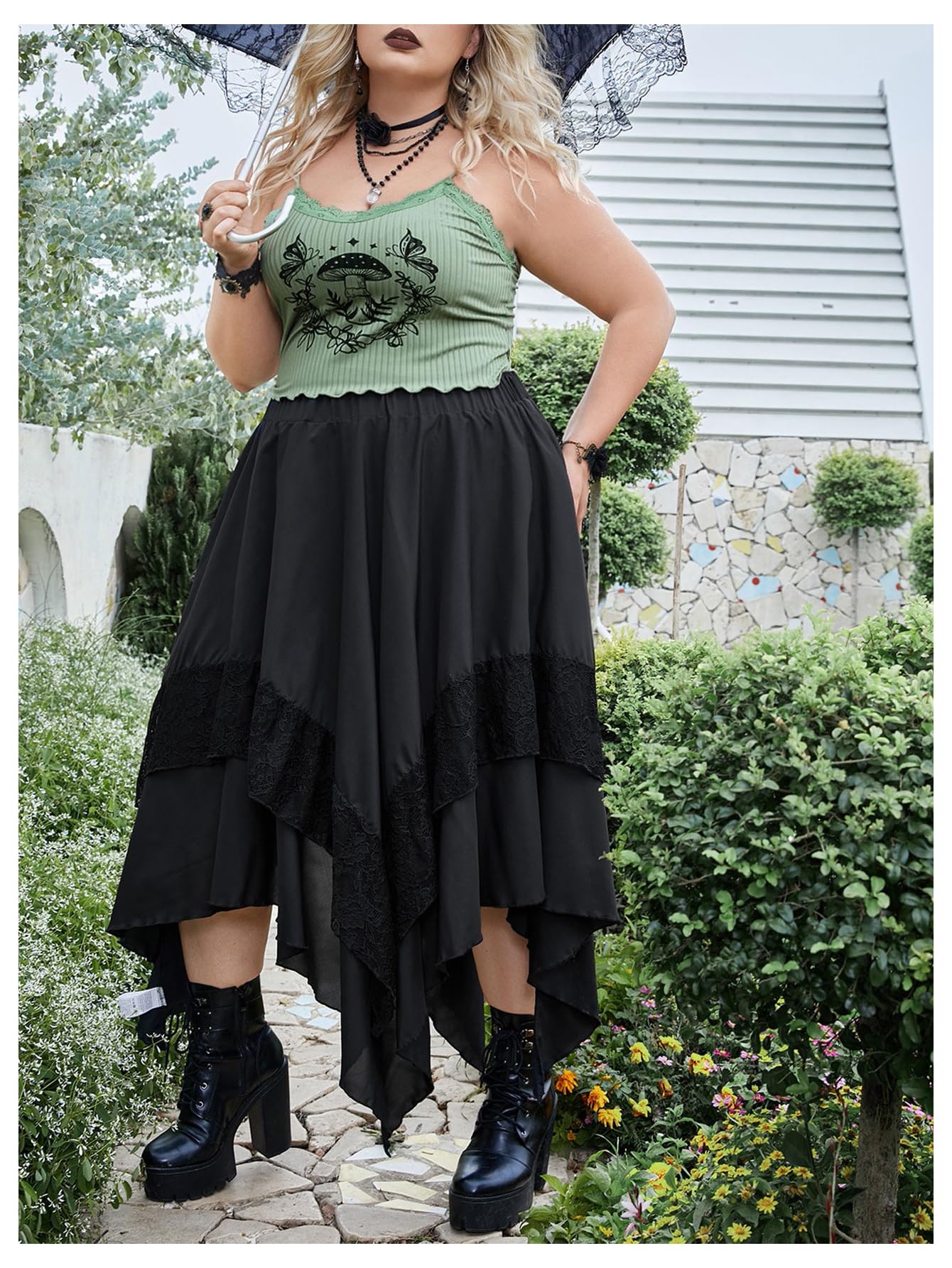 Verdusa Women's Plus Size Goth High Waist Skirts Flowy Lace Layered Long Renaissance Skirt