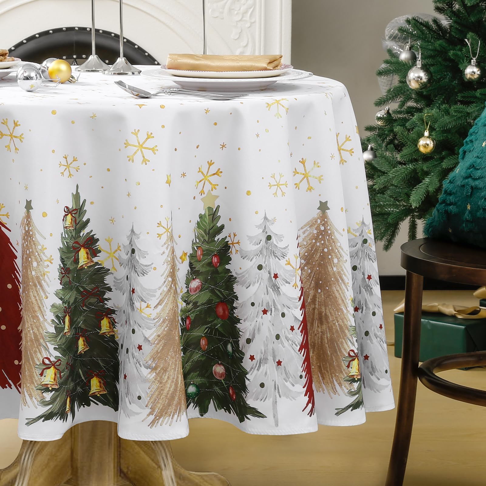 FIBORIA Round Christmas Table cloth Wipeable Large 180 cm Diameter White Xmas Tablecloths Wipe Clean Table Cover with Colorful Trees & Gold SnowflaNew Years Festive Decor Party Winter Birthday Coffee