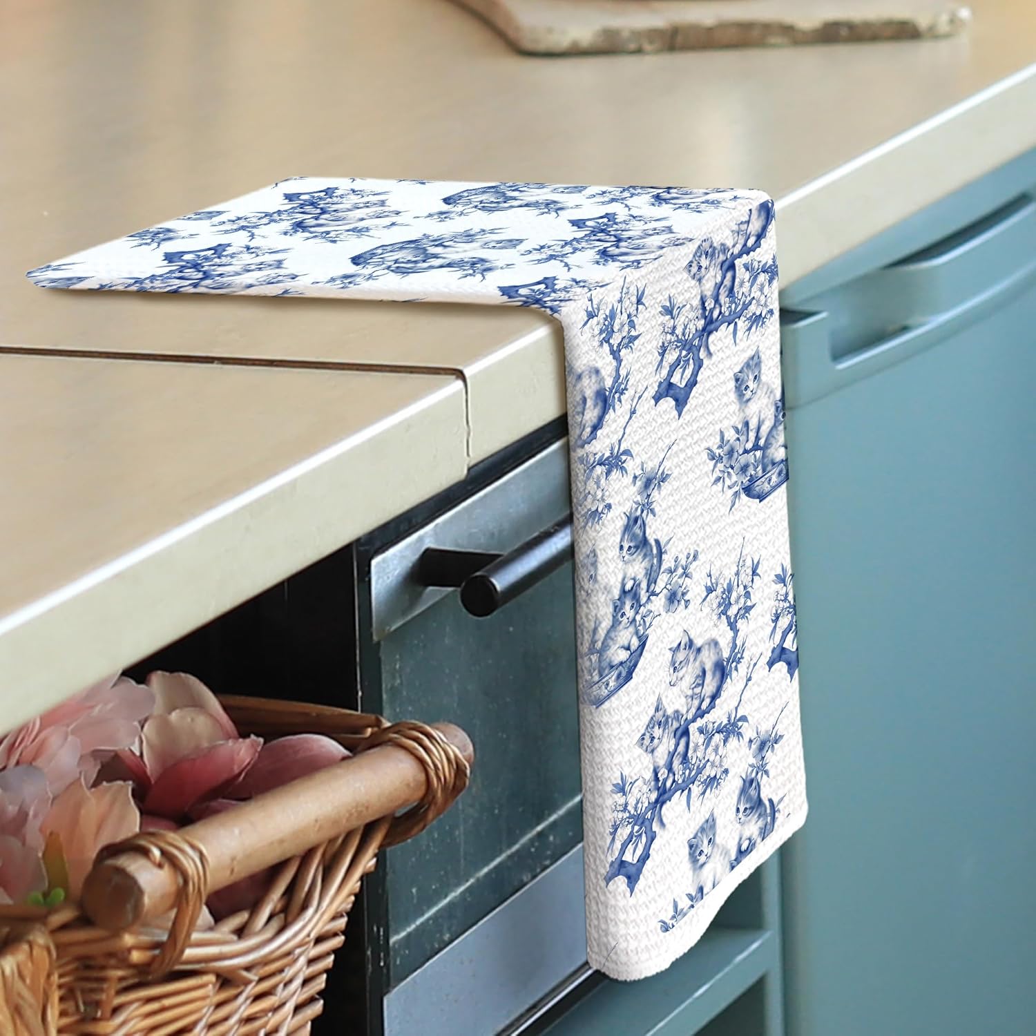 Chinoiserie Cat Kitchen Towels - Cat Mom Lovers Gifts Dish Towels, Blue and White Grandmillennial Kitten Decorative Absorbent Dishcloths Hand Towel for Kitchen Bathroom Decor 16x24 Inches - Image 2
