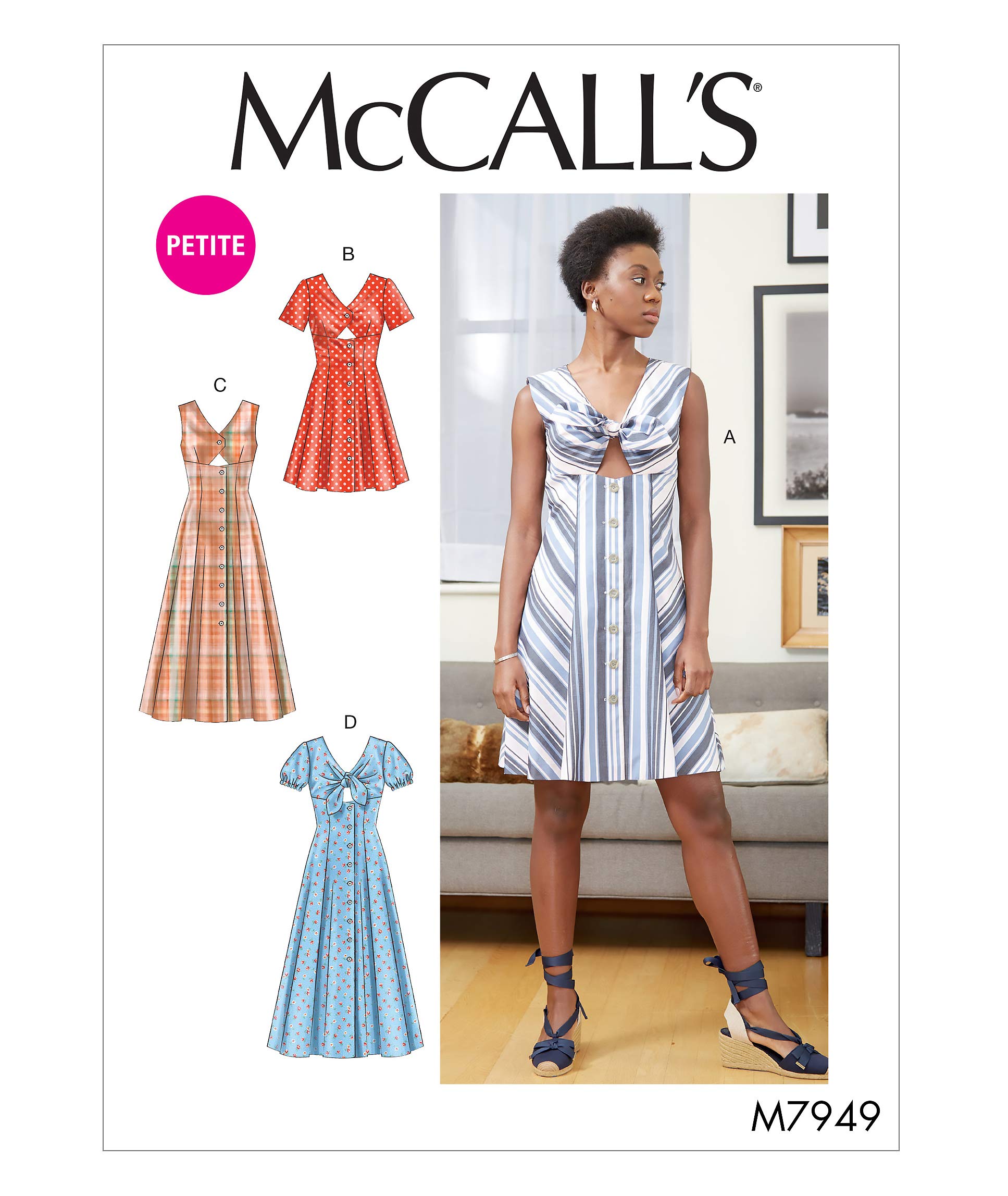 Robes en papier Blanc McCall's pour créer vos tenues de vacances d'été
