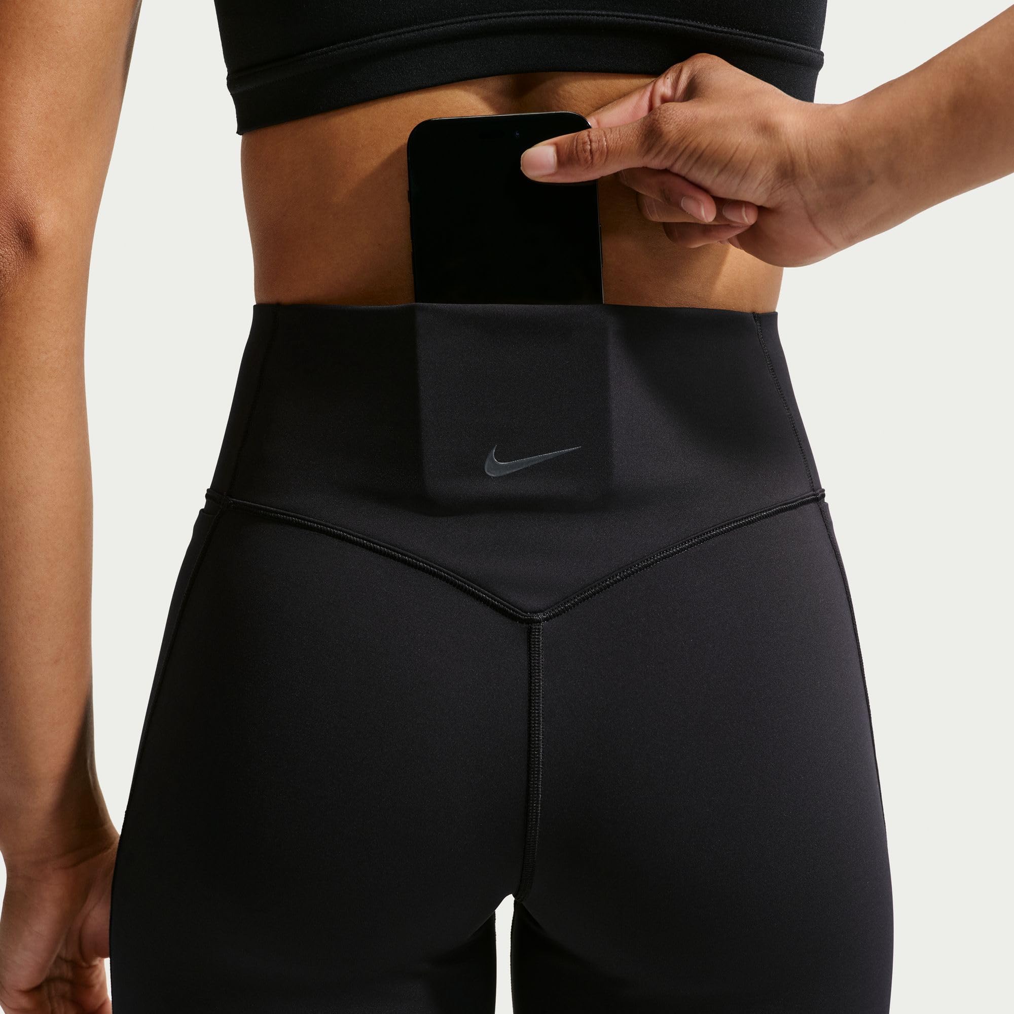 NIKE Nike Universa Bike Shorts Mit Taschen, Mittlerem Halt Und Hohem Bund Für Damen (Ca. 12,7 Cm) - Shorty Kobiety
