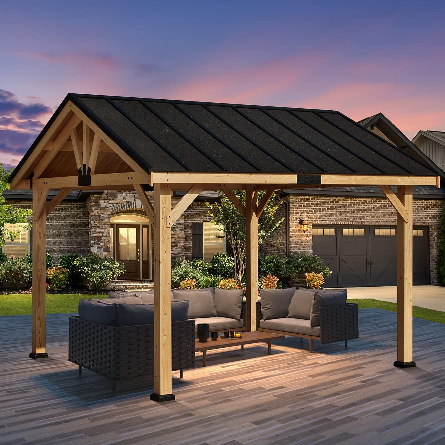 Solid Spruce Wood Hardtop Gazebo 