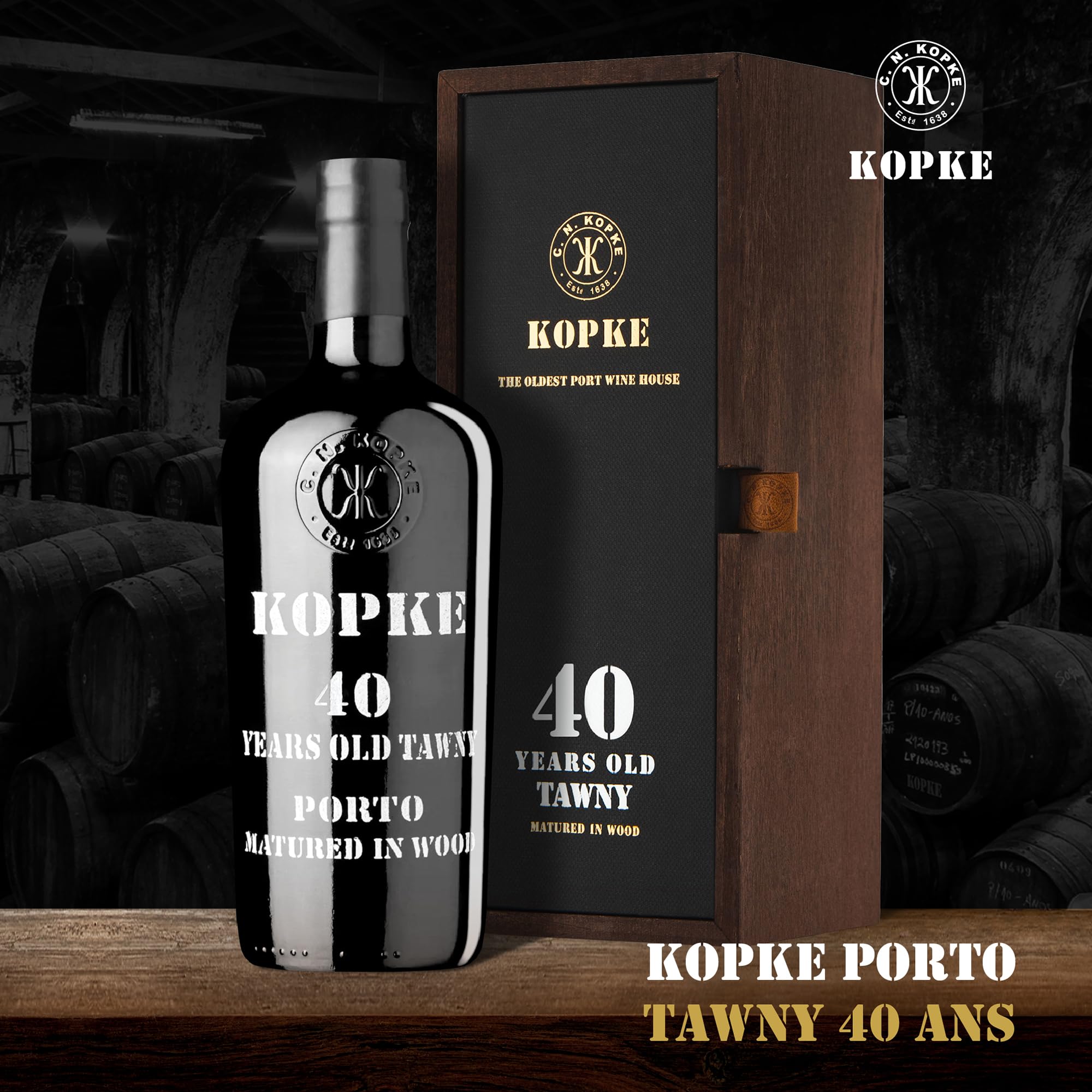 Kopke Porto Tawny 40 Ans – Un Porto Tawny Rouge d’Exception, Vieilli avec Savoir-Faire à partir des Meilleurs Cépages du Douro | Présenté dans un Coffret Cadeau en Bois Raffiné | 0,75L, 20% Vol.