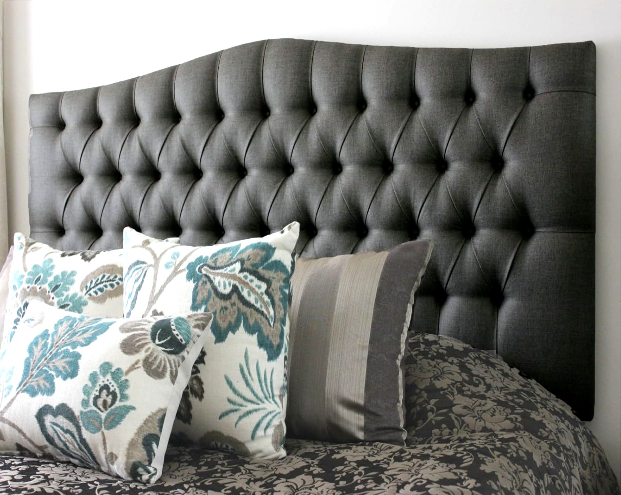 luxisleepltd Plush Velvet Fabric Dewsbury Tufted Upholstered Headboard for divan bed frame Single double king 26/30" Height, (Grey, 3ft-30'' High)