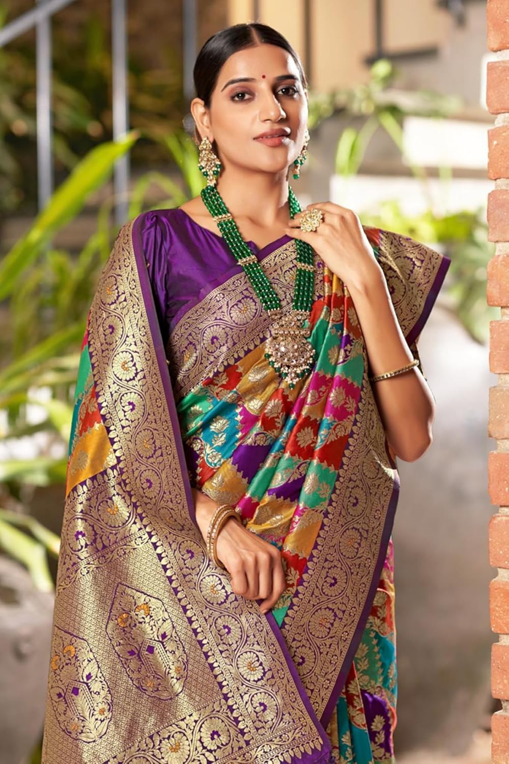 SGF11- Women's Kanjivaram Woven Soft Silk Saree With Blouse Piece - Image 7