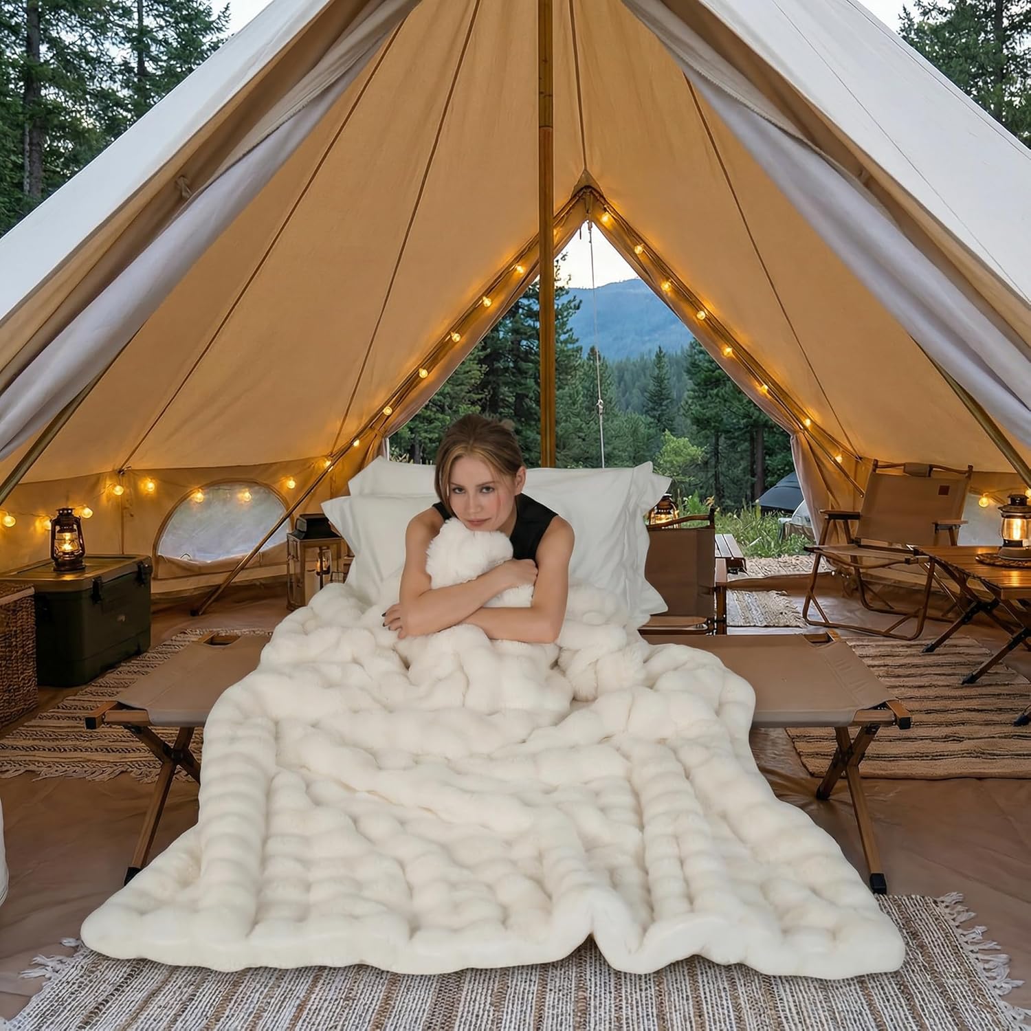 Luxury Faux Fur Throw Blanket, Ultra Soft & Fluffy Blanket for Couch, Sofa, Bed & Living Room – Double-Sided 3D Bubble Blanket (White (Double-Sided Faux Fur Bubble), Twin (60" x 80"))