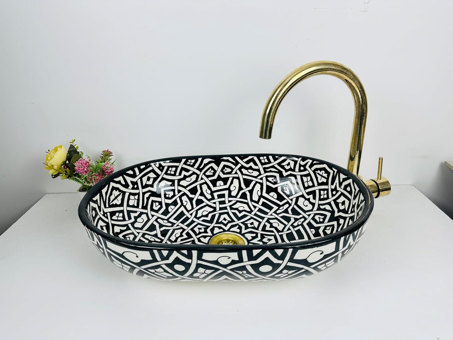 Modern Black and White Vessel Sink – Moroccan Geometric Interlocking Pattern Countertop Basin – Oval Porcelain Art Wash Bowl for Bathroom Vanity (48x34cm = 19x13.4in)