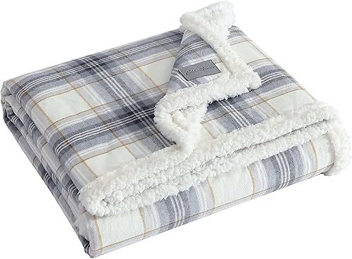 Miniatura 7 de Eddie Bauer Manta decorativa de franela de algodón para el hogar, ropa de cama reversible de sherpa para todas las estaciones, a cuadros, gris