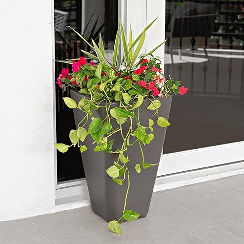 Miniatura 3 de Step2 Bridgeview - Maceta cuadrada alta, color cedro oscuro, maceta grande para uso en exteriores e interiores, diseño sin mantenimiento, maceta