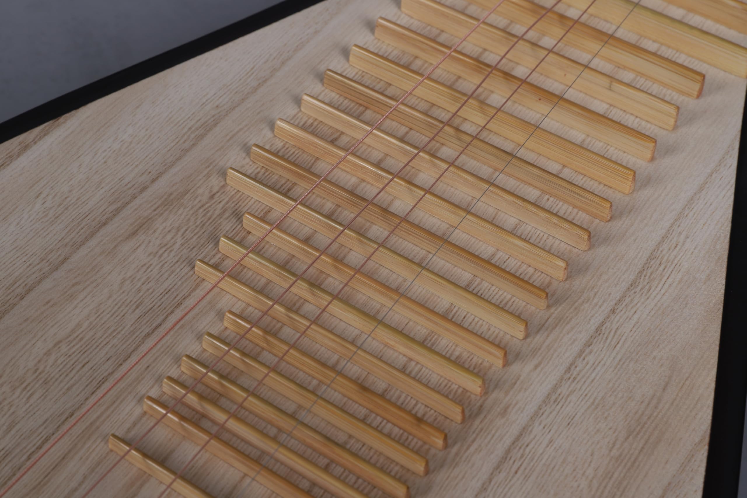 LANDTOM Professionelle chinesische Lute aus Hartholz, traditionelles nationales Saiteninstrument PiPa (Erwachsene)