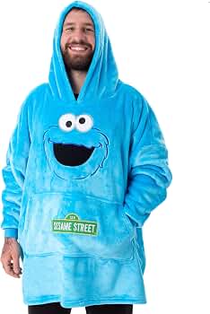 Amazon.com: Sesame Street Cookie Monster Unisex Wearable Blanket