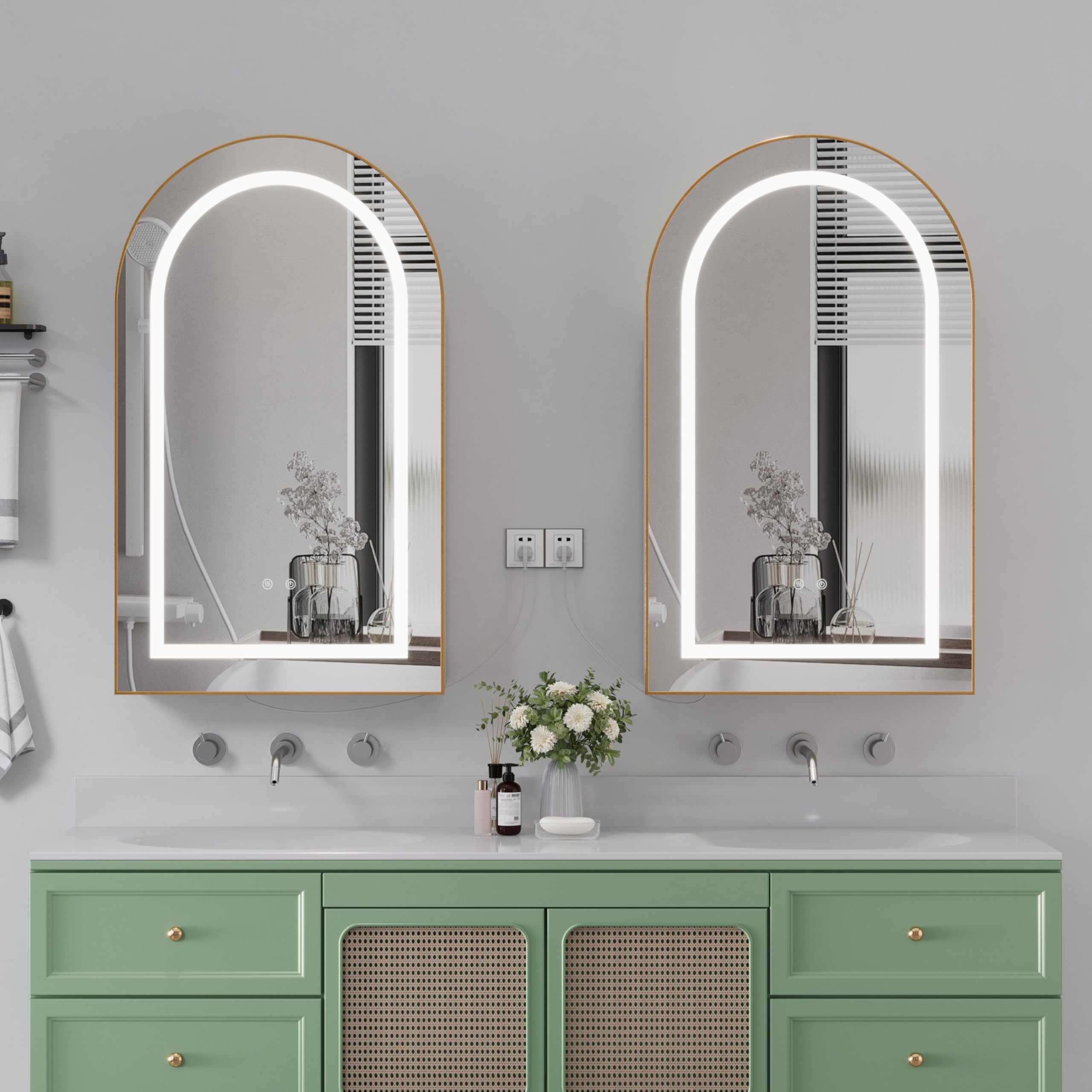 Specchio Bagno Contenitore con 3 Colori Luce e 1 AC/2 USB, Armadio Specchio Bagno con Deumidificazione con 1 Tocco e Funzione di Memoria(Oro Bianco)