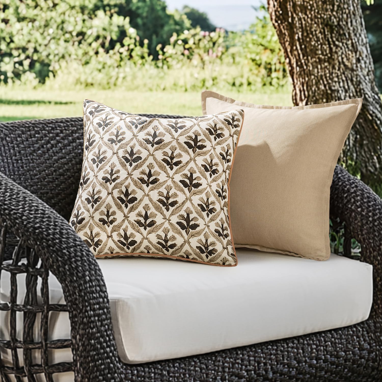 MIULEE Floral Decorative Pillow Covers Set of 2,Block Print Throw Pillowcases Outdoor Boho Farmhouse Vintage Accent Cushion Covers for Couch paito Garden Sofa Bed 18x18 Inch, Coffe-Brown