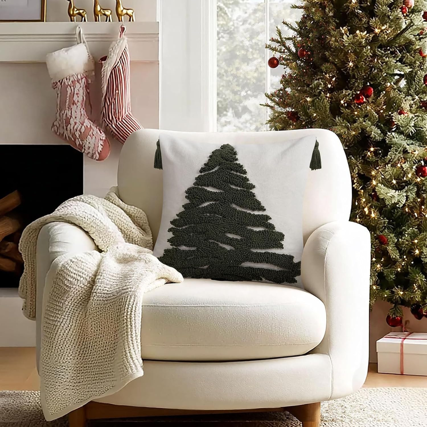 JASEN Embroidered Christmas Tree Pillow Cover, Green Tufted Throw Pillow Cover with Tassels, Hand Woven Xmas Decorations for Winter Holiday New Year 18x18 inch