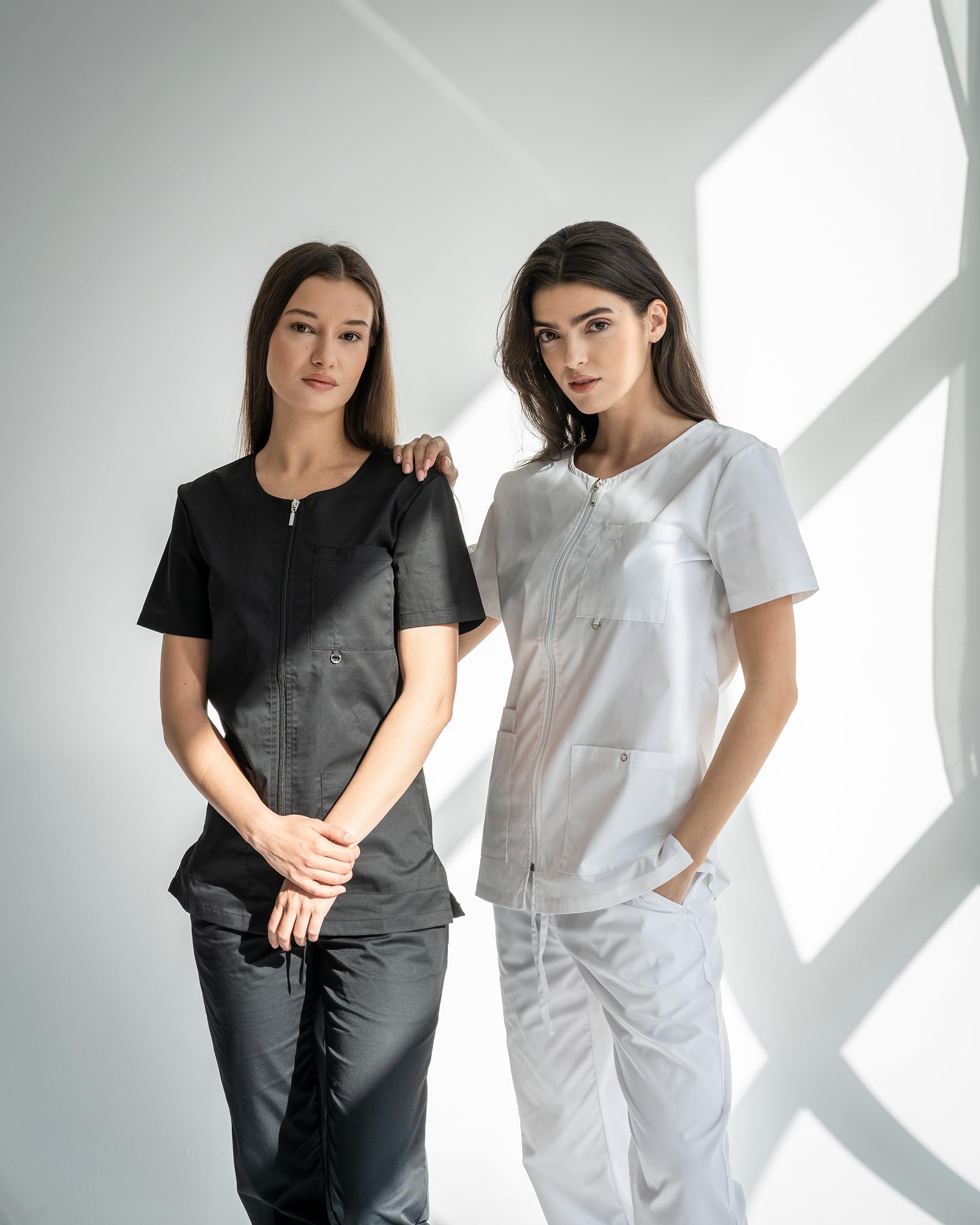 B-well Stella Kasacks Veste de soin pour femme avec fermeture éclair, à manches courtes, 4 poches
