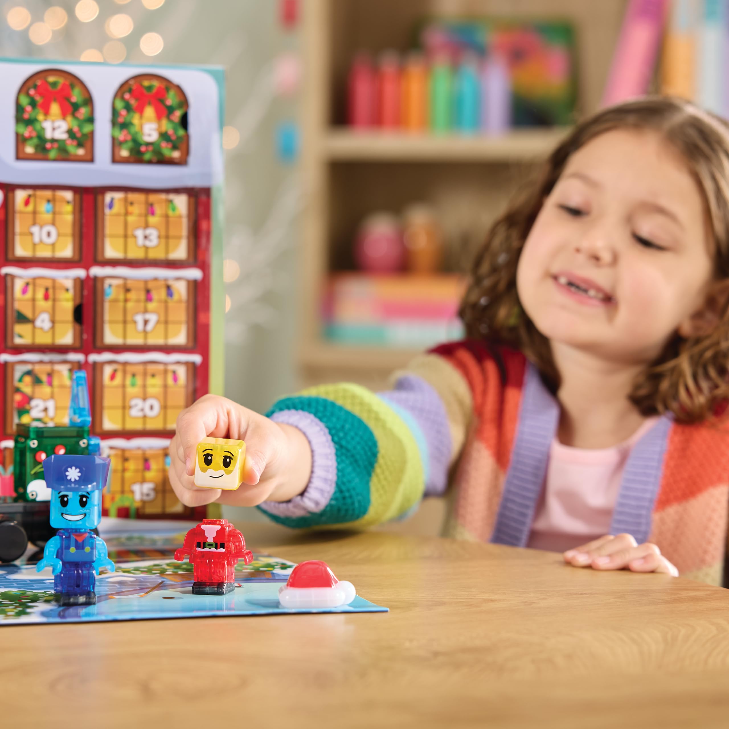 MAGNA-TILES® Calendario dell'Avvento da 34 pezzi, set di costruzioni magnetiche, il marchio originale di costruzione magnetica