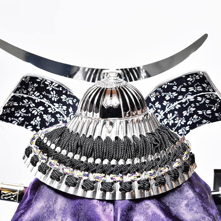 Amazon | 【五月人形】兜・鎧・大将ケース8号伊達政宗公兜大小刀