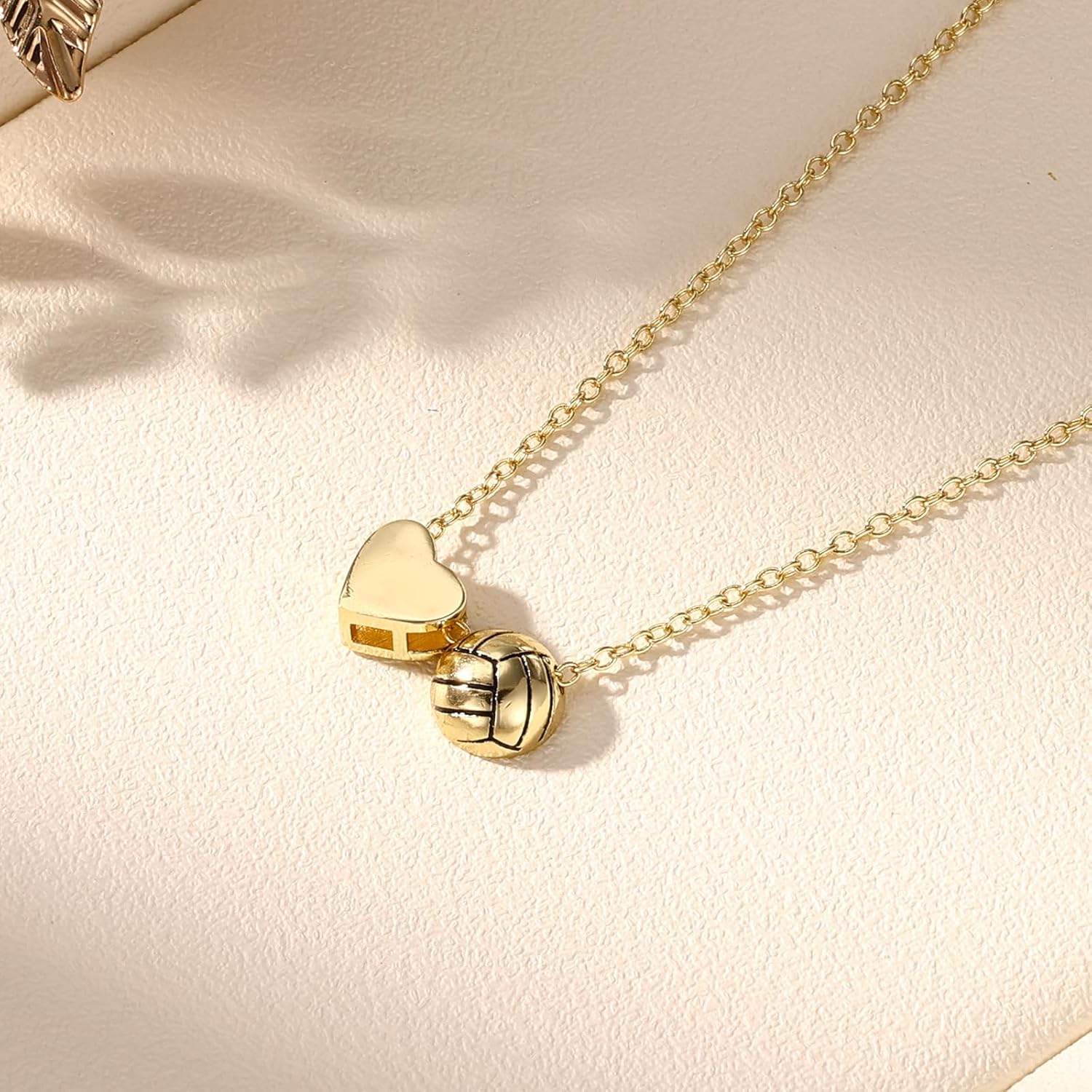 Sports Necklace for Women, Adjustable Gold Heart Pendant Necklace for Sports Lovers Fans Teams Jewelry Gift - Image 3