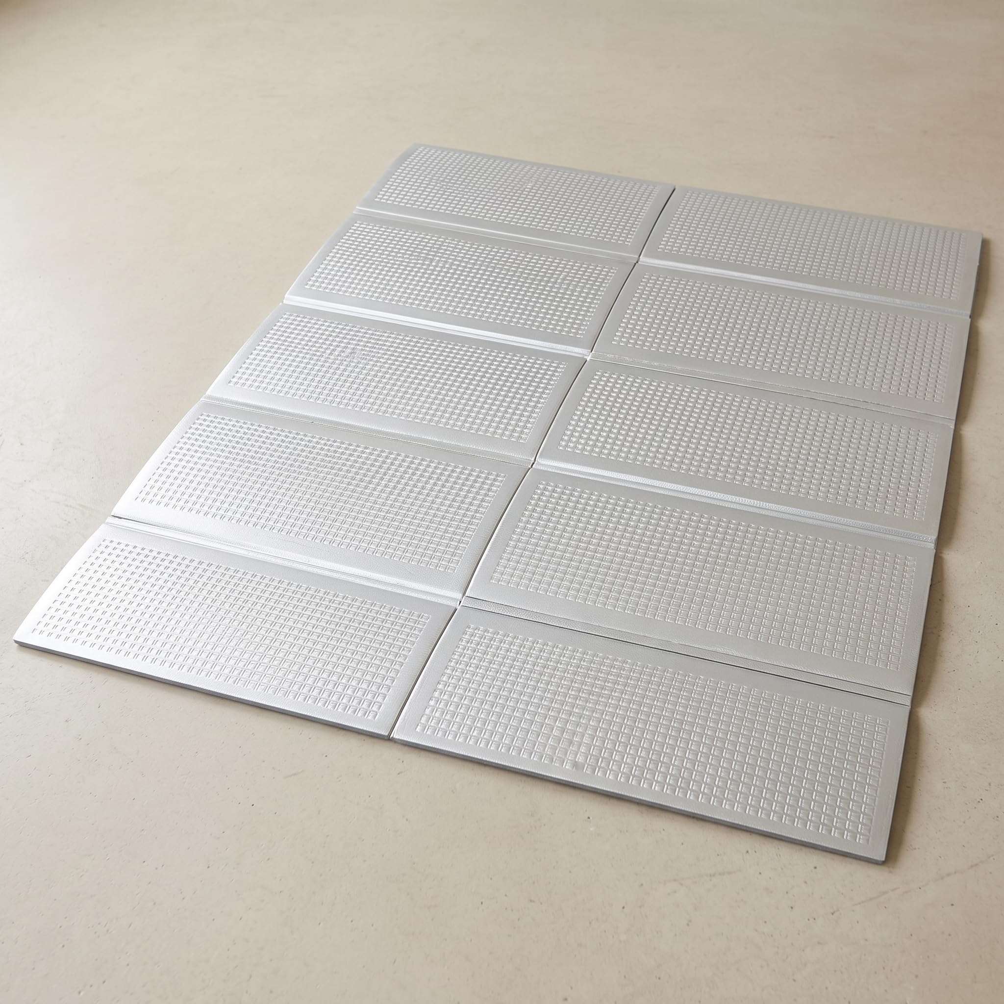 Colchoneta Espuma Aluminio para Camping, 1-2, Aislante para Exteriores, Esterilla Plegable