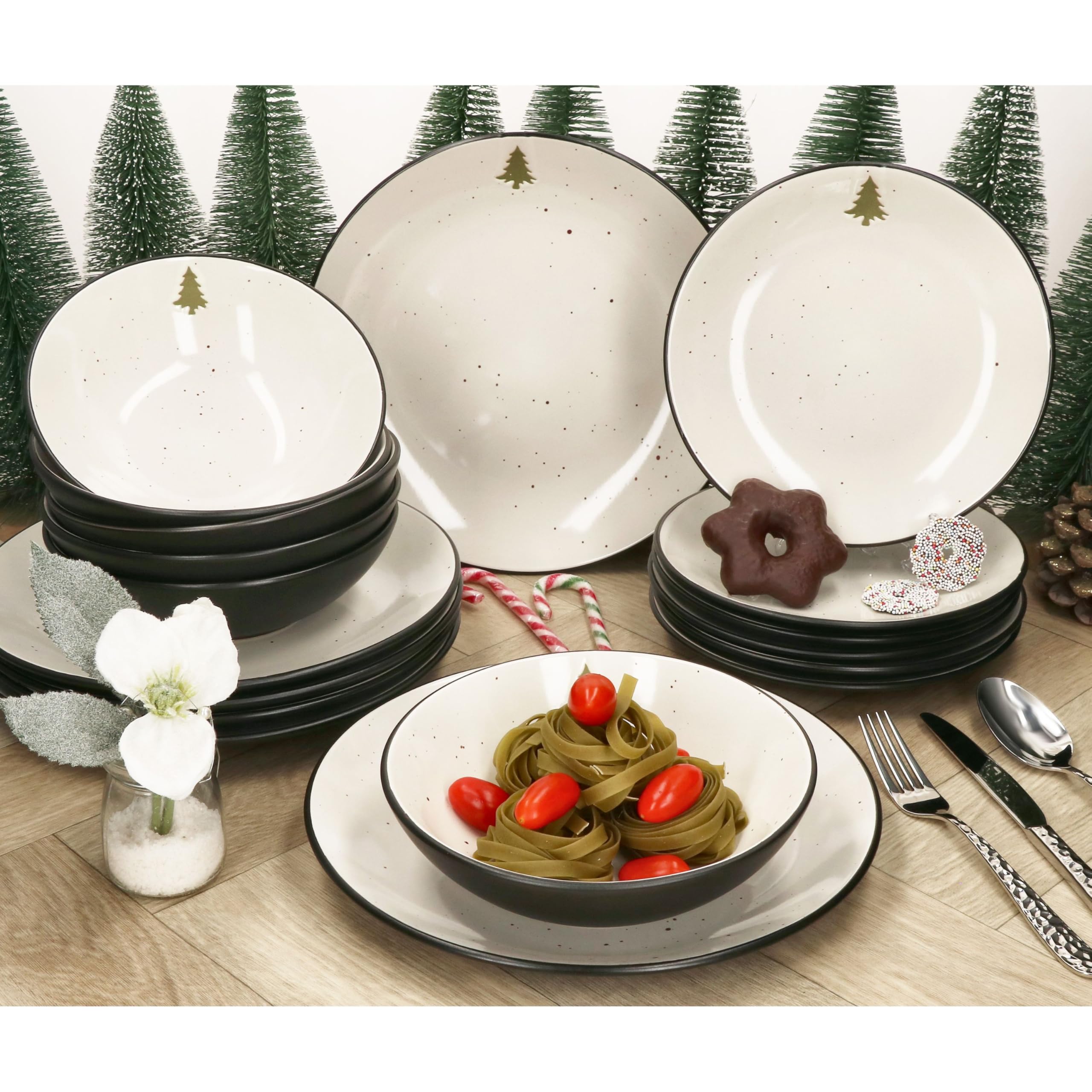18tlg Tellerset Christmas Panther I Geschirr-Set aus Steingut I Creme mit Tanne & matt schwarzer Unterseite I je 6x Kuchenteller, 6x Suppenteller & 6x Speiseteller I Weihnachten