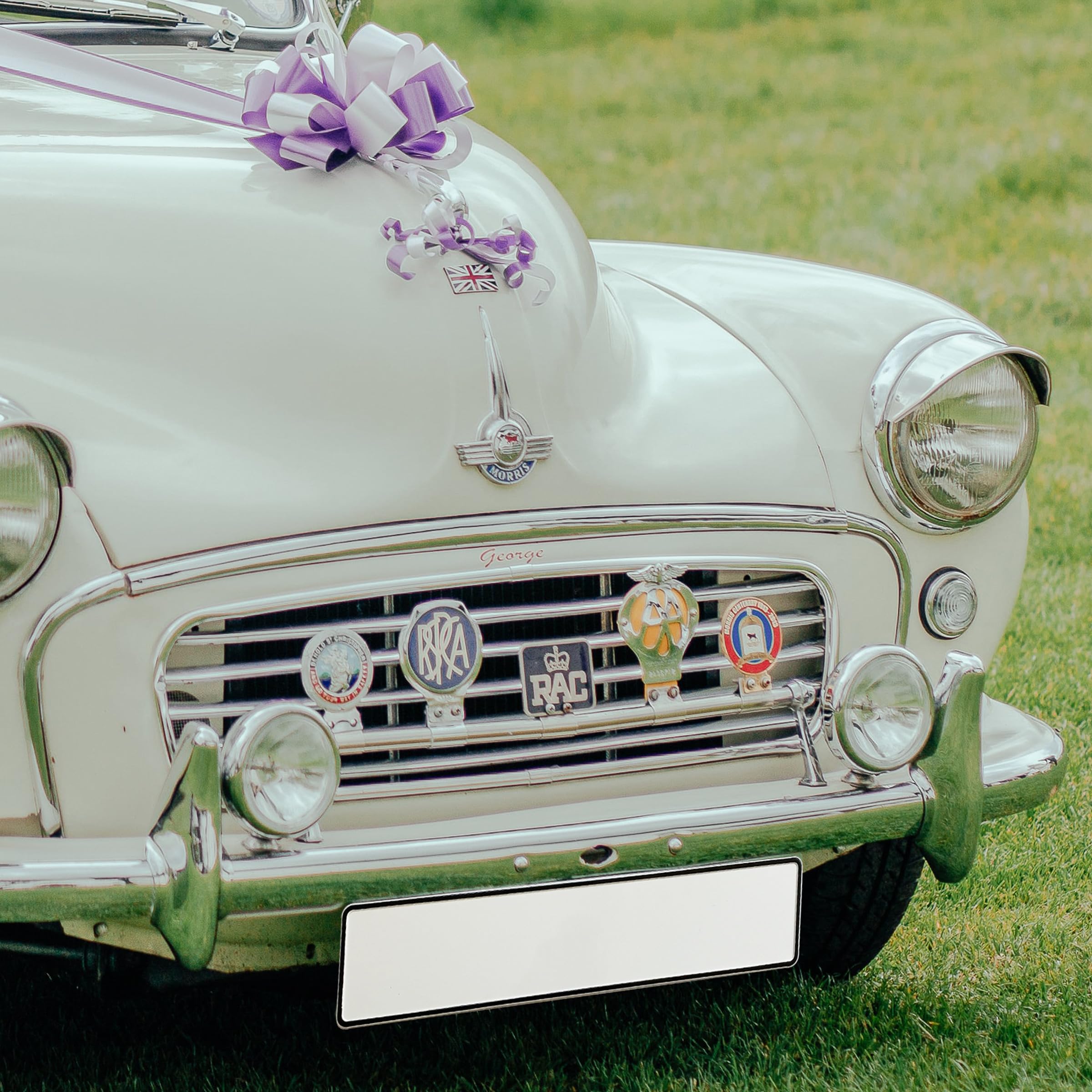 Plaque d'immatriculation vierge 520x110 mm – blanche avec bordure noire – Plaque d'immatriculation en aluminium pour véhicule à personnaliser – Décoration de voiture pour mariage, fête, photos