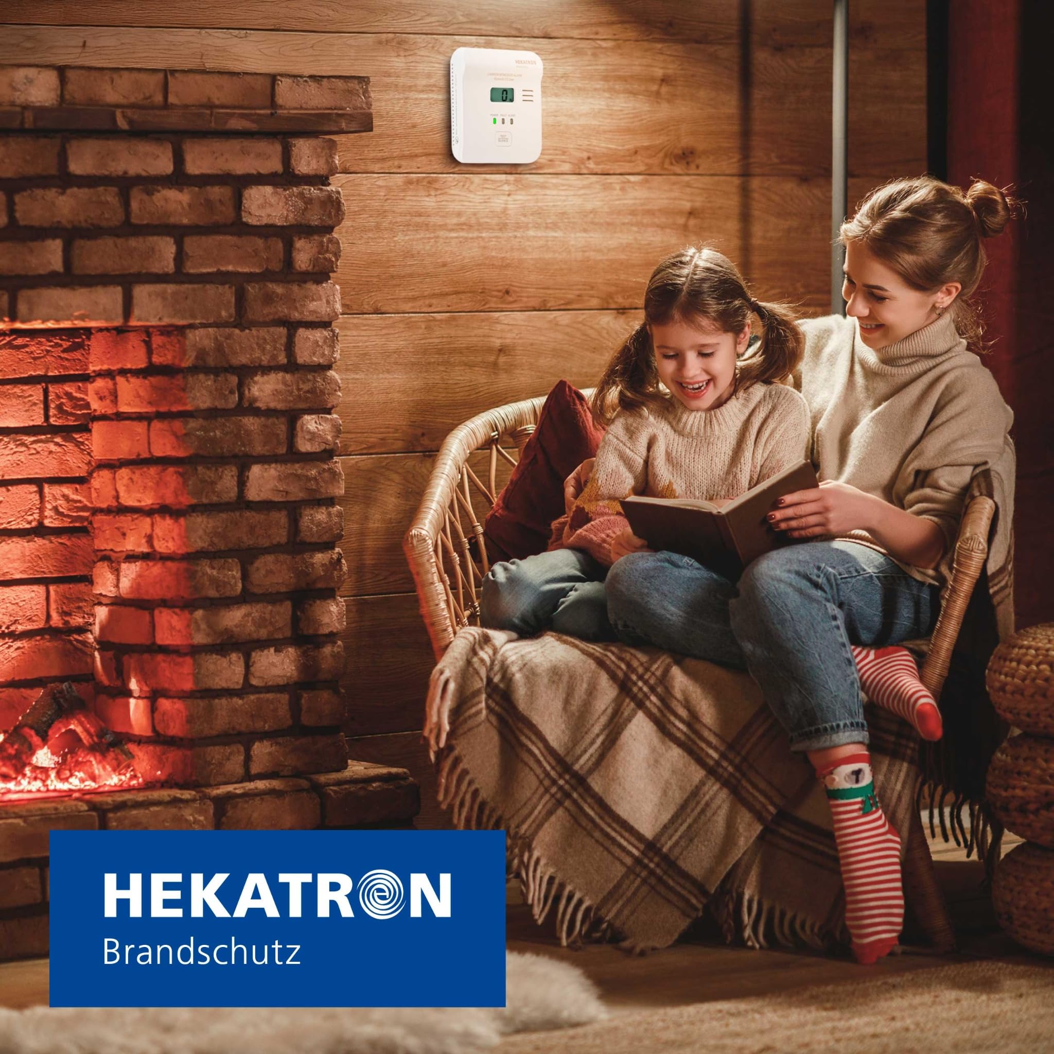 Hekatron KonexXt CO One – Kohlenmonoxid Melder 10 Jahre Batterie – CO Melder mit übersichtlichem Display und Test-Alarm-Taste, einfache Installation