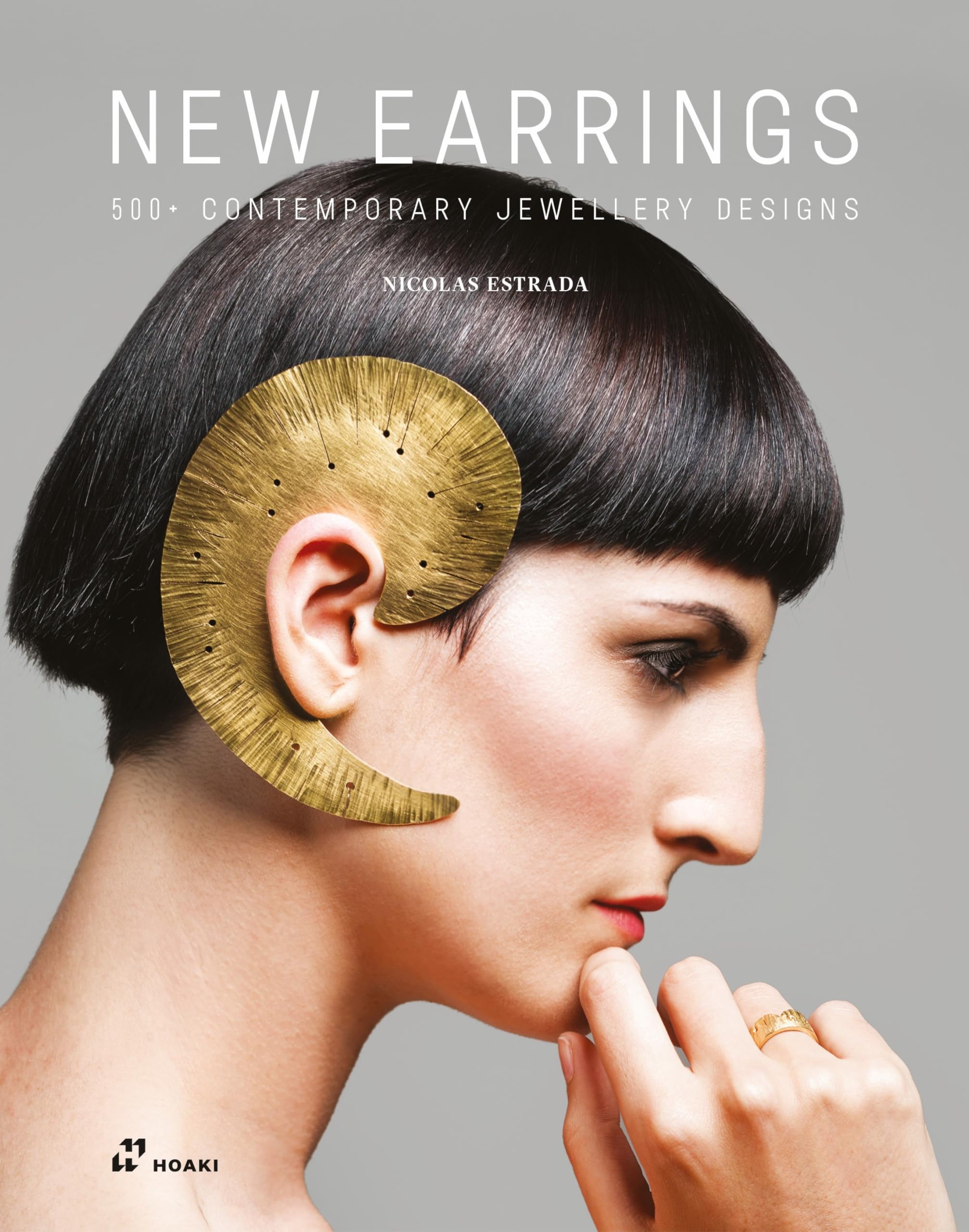 New Earrings: 400+ Designs in Contemporary Jewellery