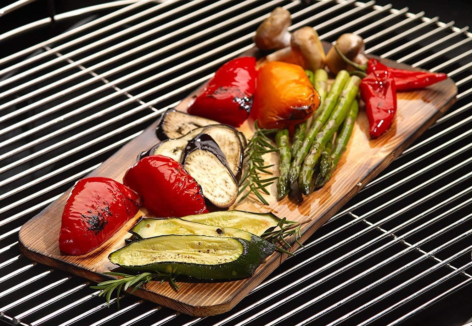 TrueFire Cedar Grilling Planks 7 x 16 (10-Pack) + Aluminum Serving Platter, 16'