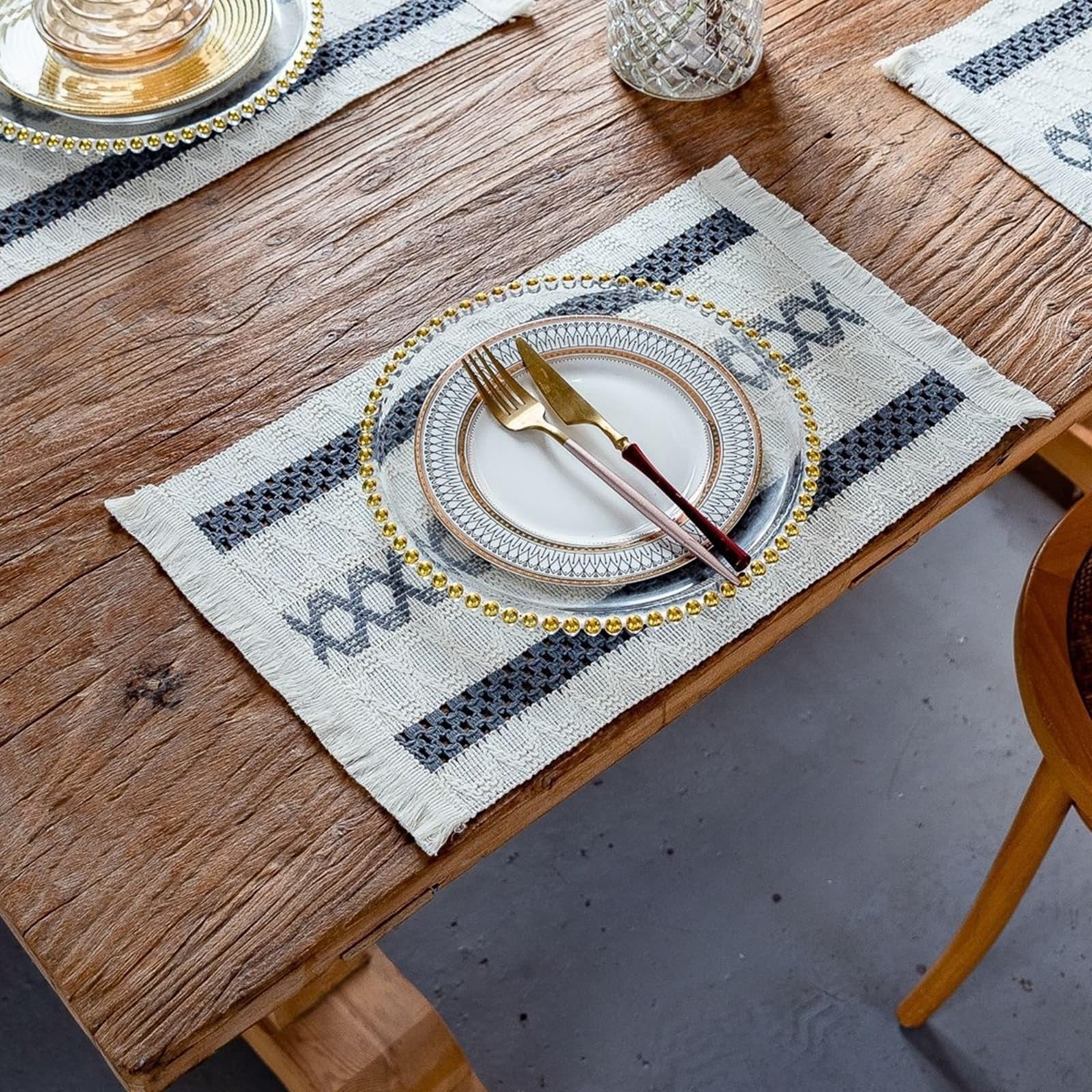 Set de table 30 x 50 cm pour protéger et décorer la cuisine moderne