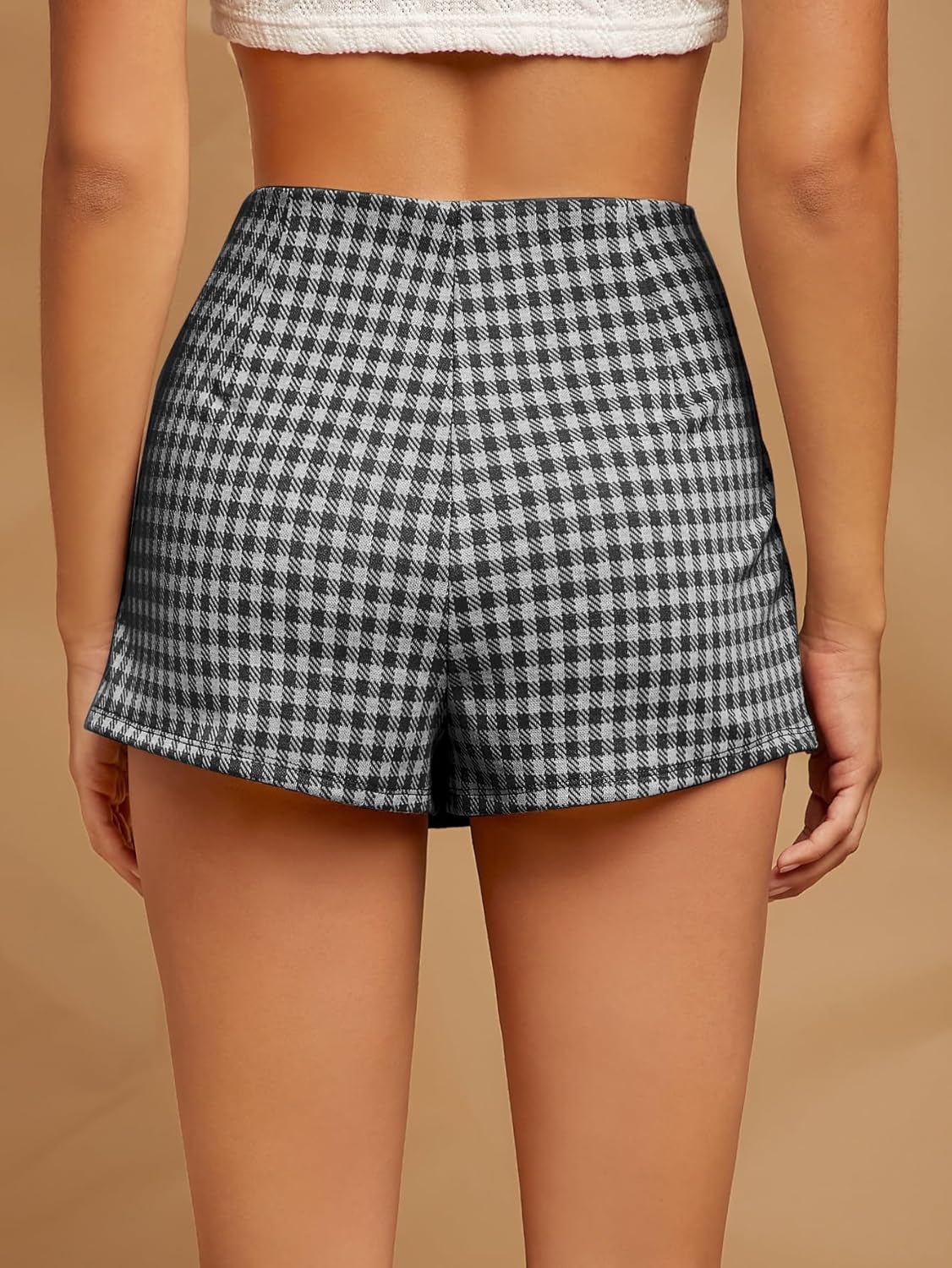 WDIRARA Women's Plaid High Waisted Asymmetrical Vintage Skirt Casual Shorts Skort - Image 2