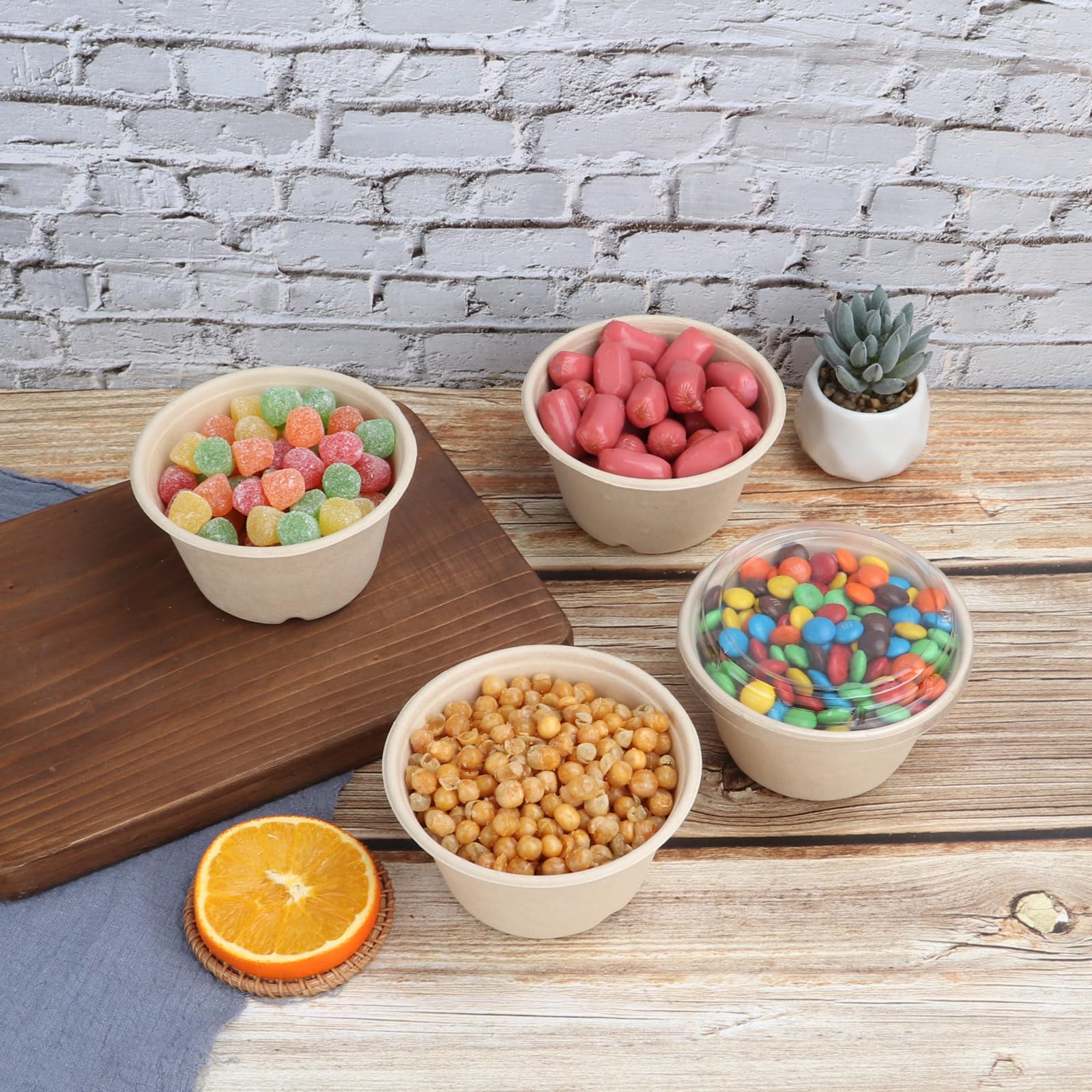 JAYEEY 15 oz Round Disposable salad bowls with lids, Sugarcane Fiber Paper Bowls take away food containers Plant Fibers Freezer Safe 50 Pack