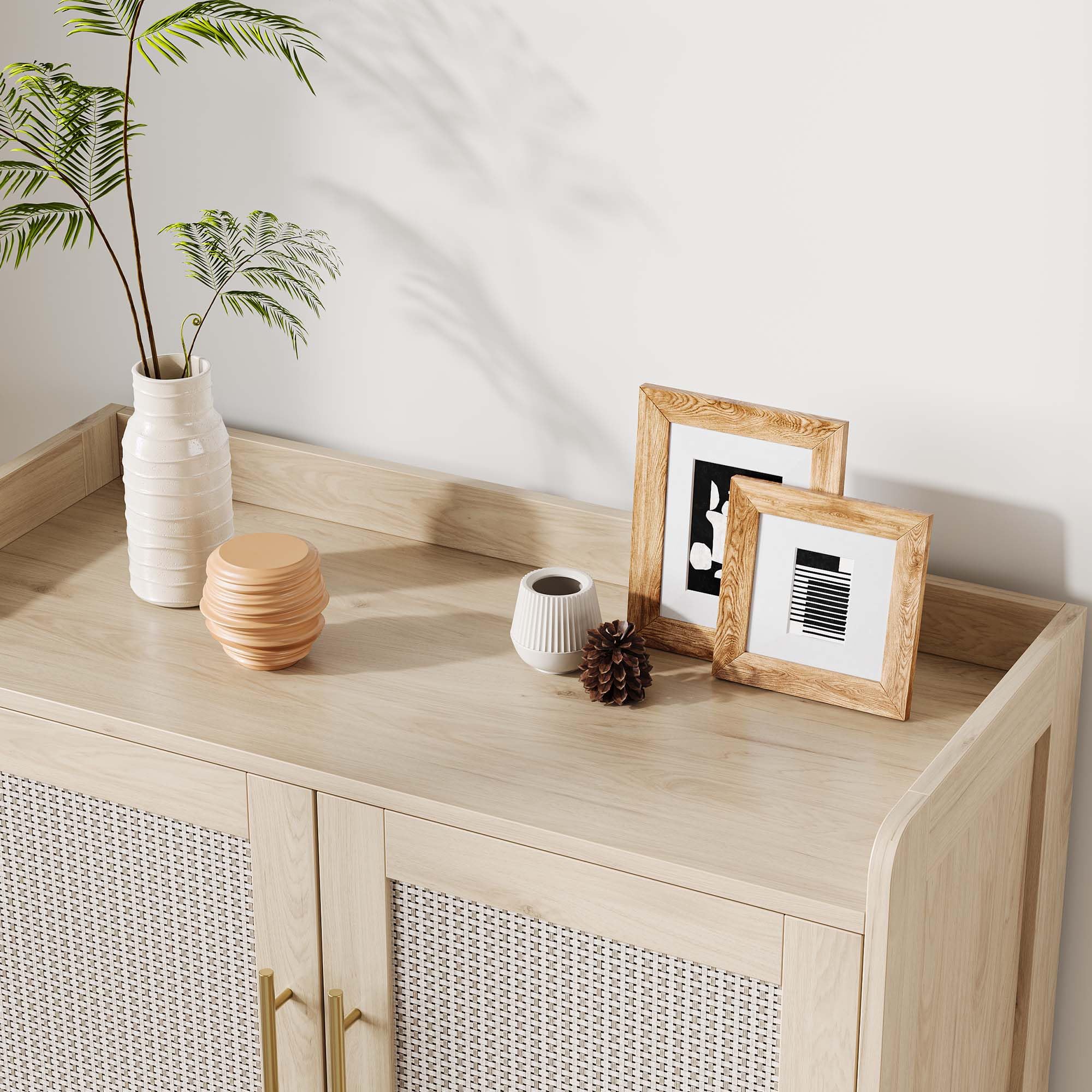 Garvee Schuhschrank Mit 2 Türen Und Verstellbaren Einlegeböden, Schuhkommode Mit Kippschutz, Platzsparendes Schuhregal Für Flur, Eingangsbereich, Wohnzimmer, Aus Holz in Modernem Design