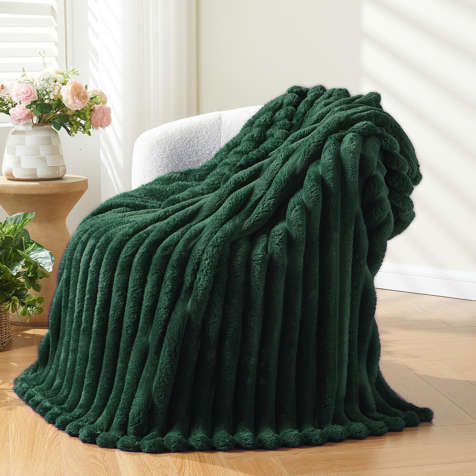 Amazon.com: NEWCOSPLAY Super Soft Twin Blanket Dark Green Premium