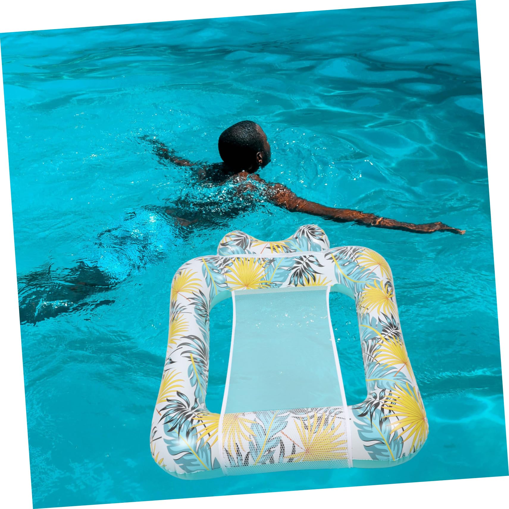 Sdraio Gonfiabile per Piscina in Pvc Rete Traspirante, Comoda e Facile da Gonfiare, per Relax in Acqua Durante le Vacanze Estive