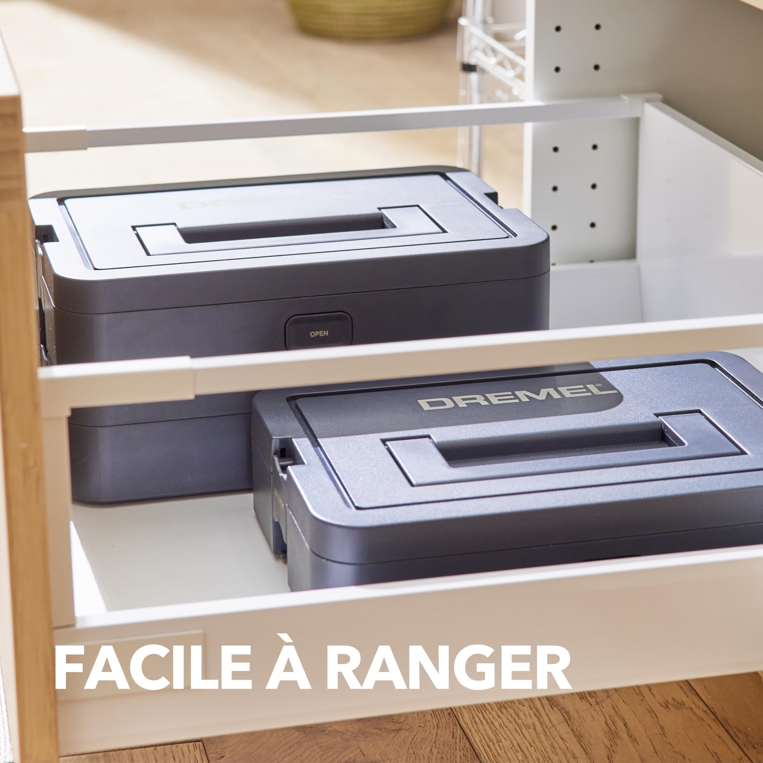 Dremel Coffret de transport avec 6 séparateurs et boîte de rangement d'accessoires, Solution d'organisation pour accessoires d’outils multi-usages, Système compact et empilable