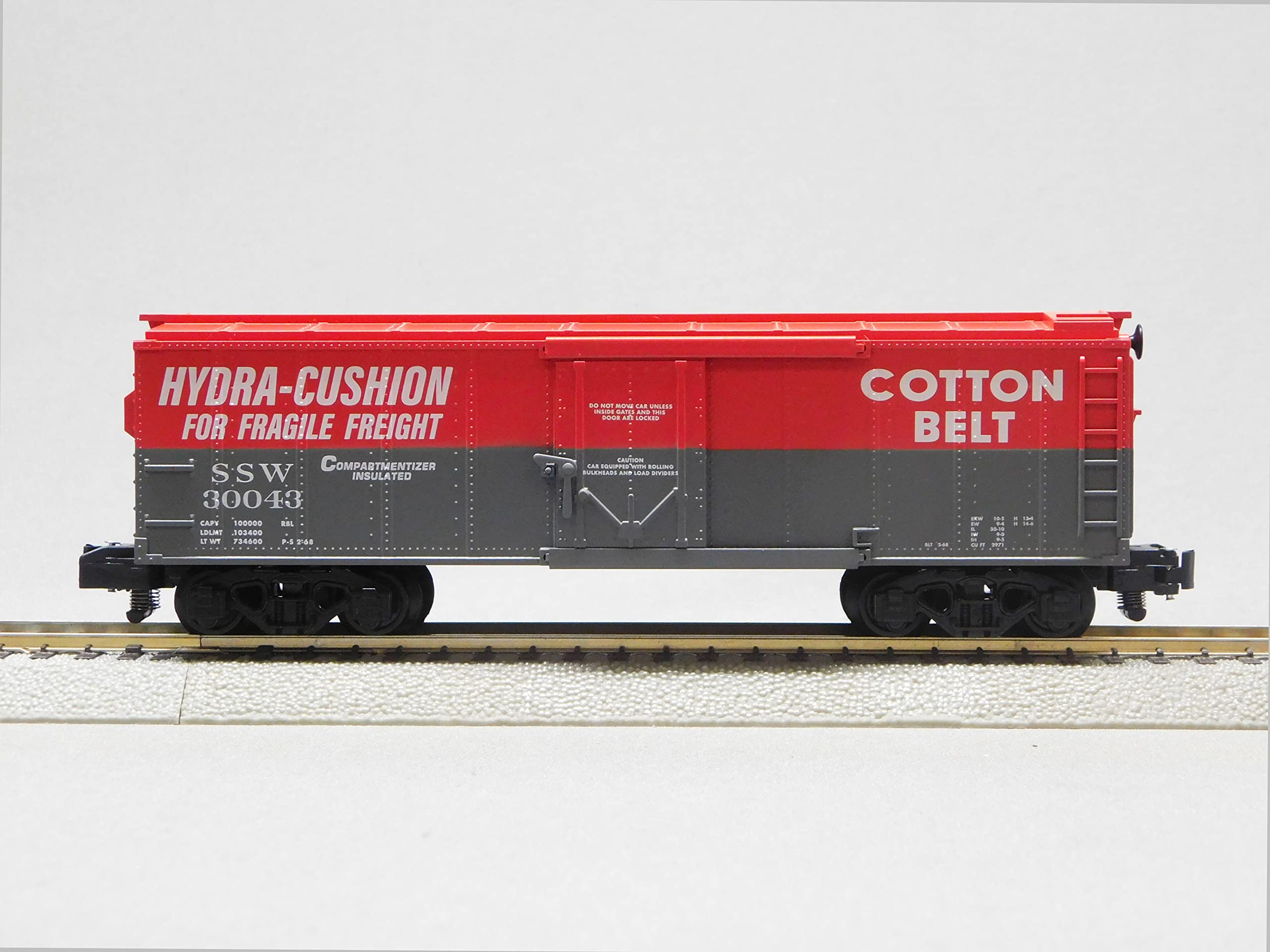 M.T.H. Electric Trains American Flyer (AF) Cotton Belt Insulated BOXCAR #30043 S Gauge 2219371