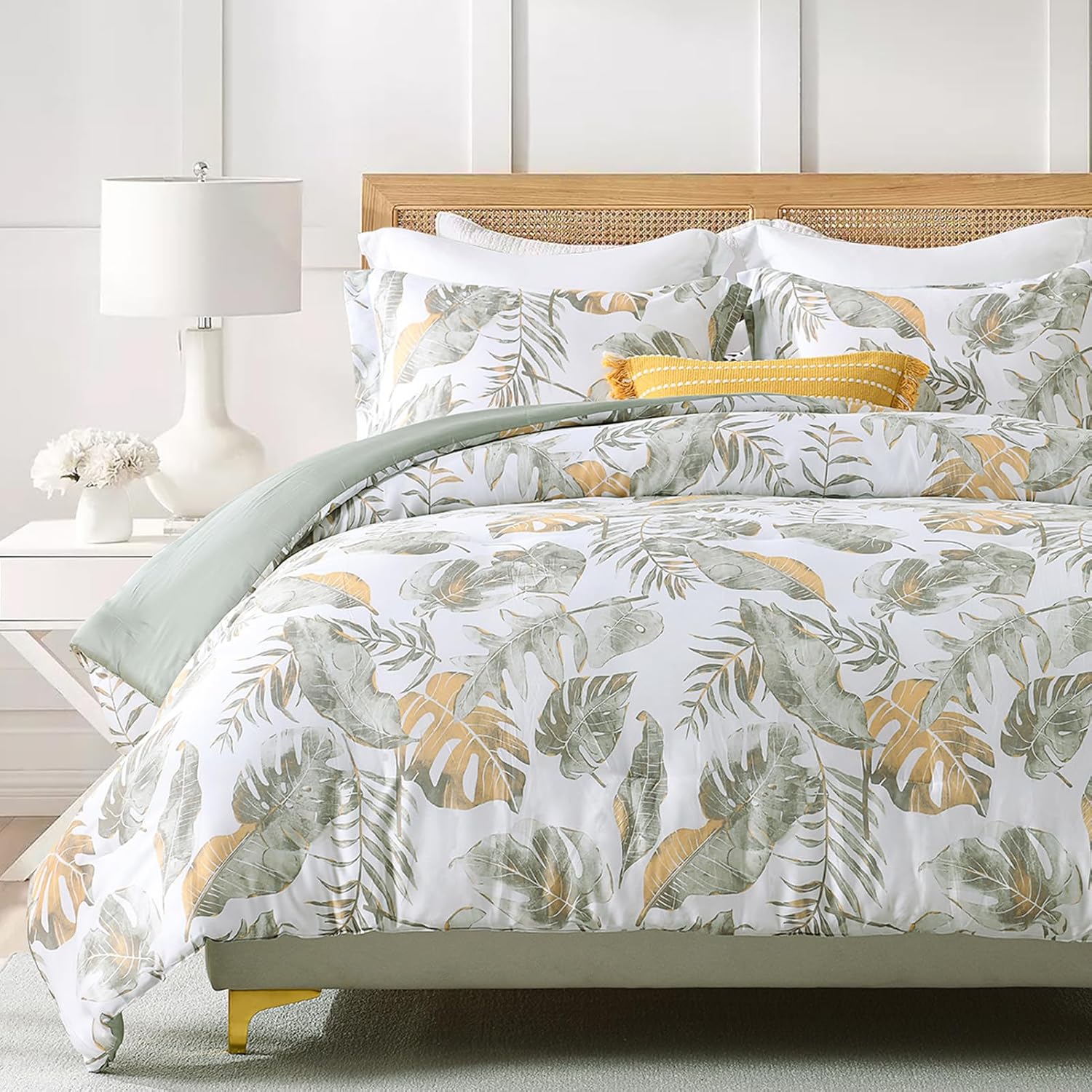 SahSahCasa Queen Size Comforter Set - Fluffy Bedding Set, 100% Cotton Comforter Bedding Set for Queen Bed, Reversible Botanical Floral Quilted Lightweight Comforter,90"x90",3pcs,Green/Amber