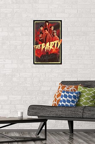Miniatura 8 de Trends International Netflix Stranger Things Season 4 - Póster de pared de la fiesta, 22.375 x 34 pulgadas, paquete de póster y montaje