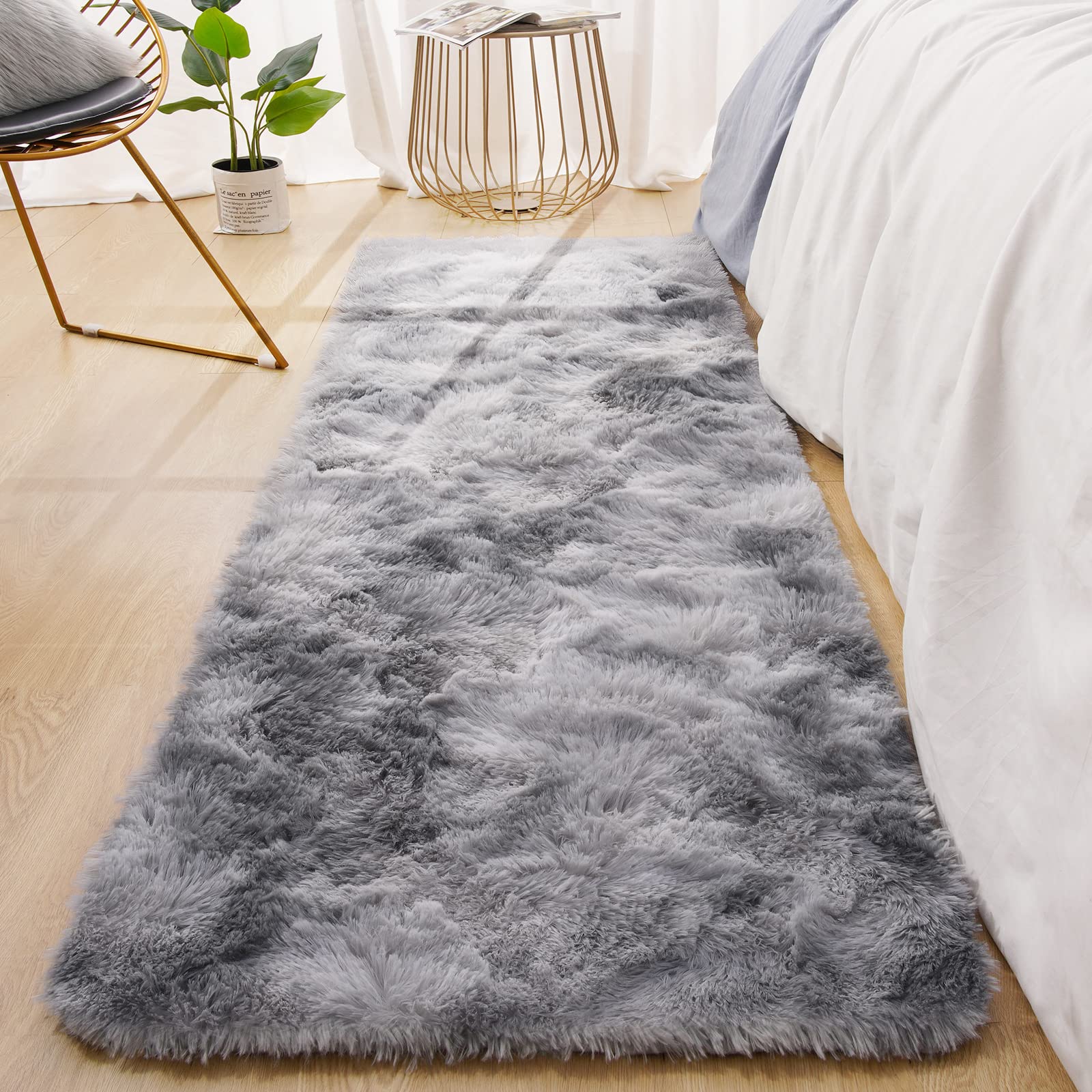 QXKAKA Soft Runner Rug Fluffy Area Rugs for Bedroom Living Room 2x6 Ft