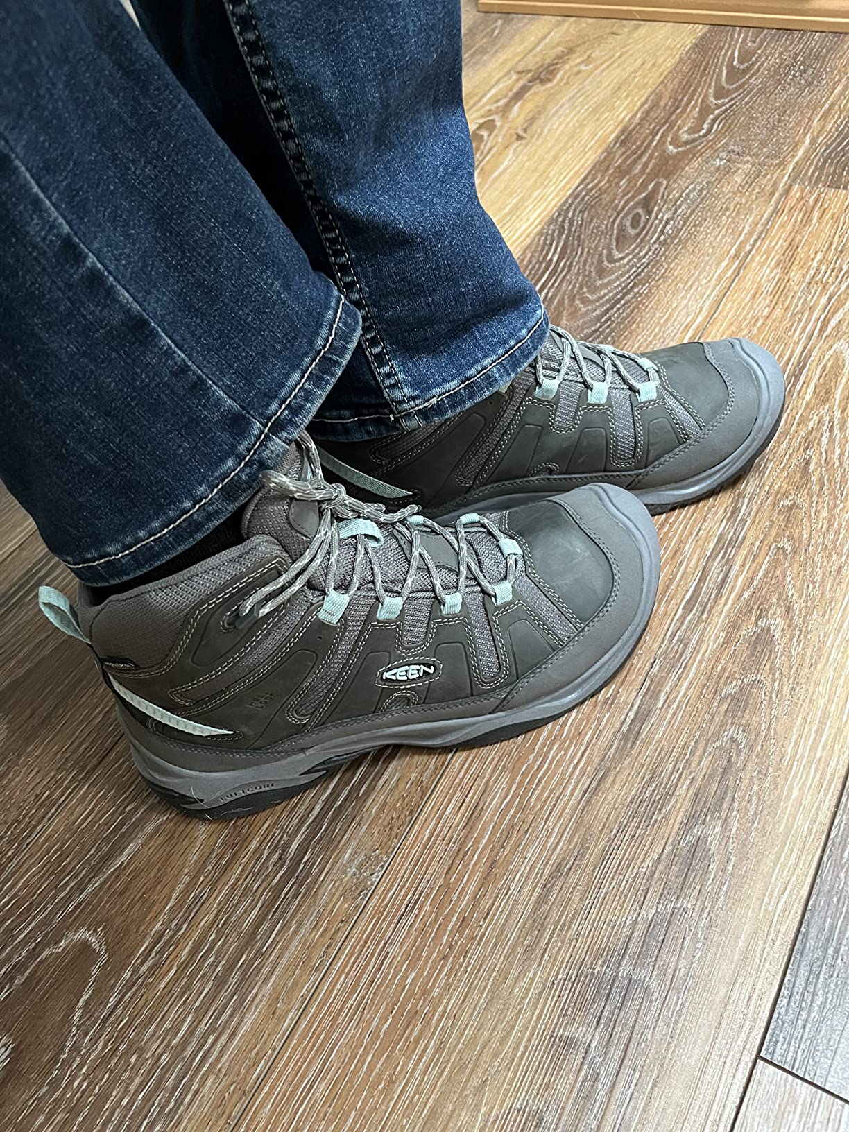 21/mo Finance KEEN Women's Circadia Mid Height Comfortable