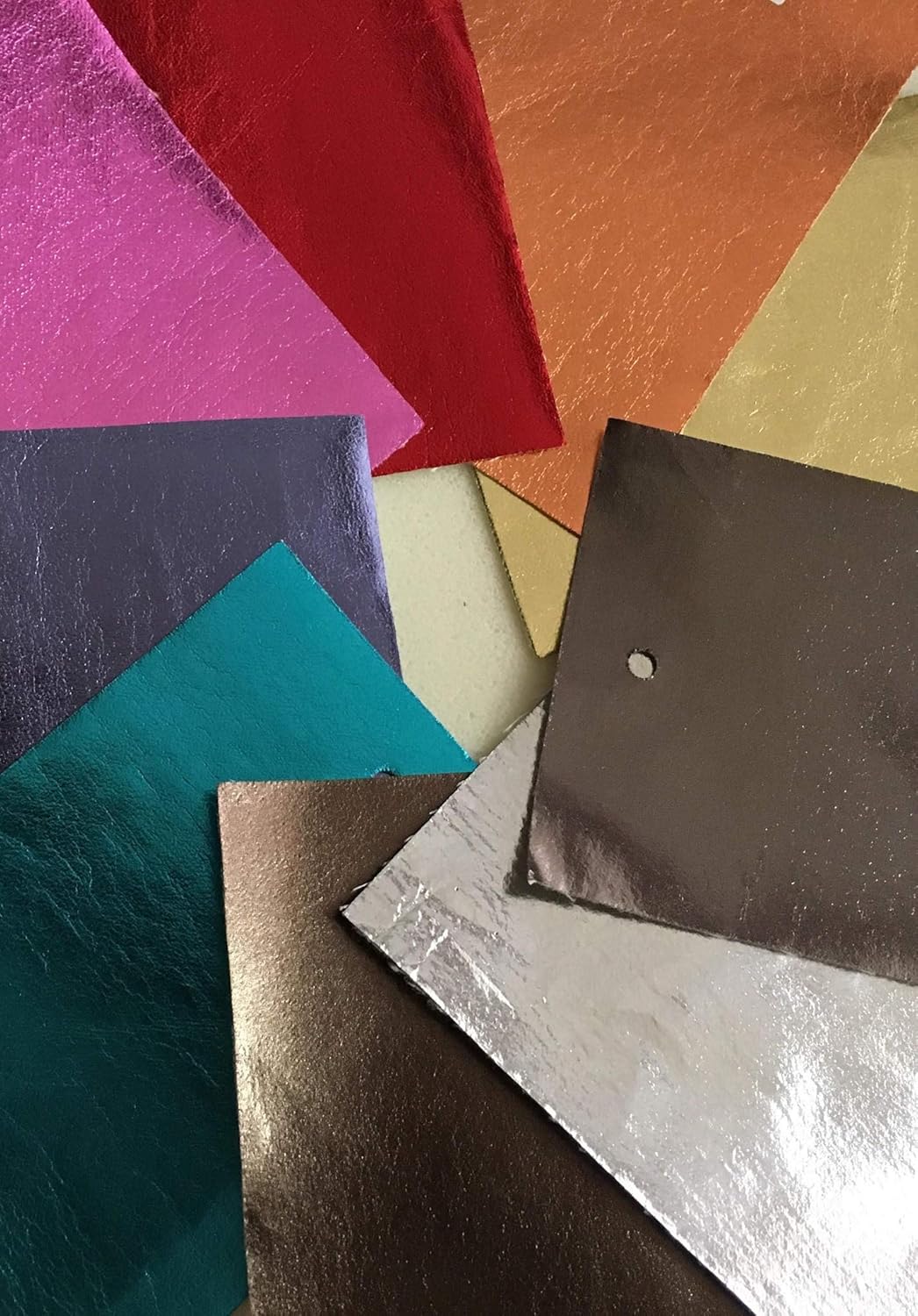 LUVFABRICS Eclipse Metallic Faux Leather Vinyl Upholstery Fashion Costume Jewelry Decor DIY Projects (Copper)