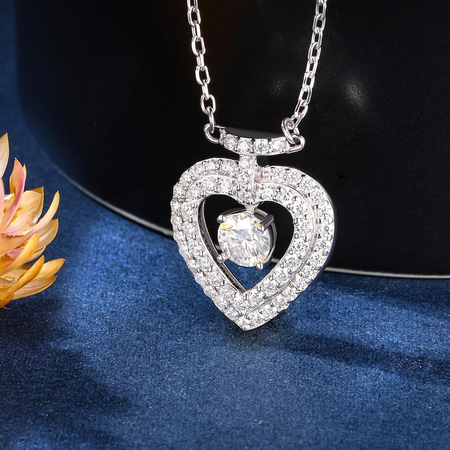 Moissanite Halo Heart Pendant 18K Gold Plated Sterling Silver Perfume Bottle Necklace for Women Wedding Anniversary Birthday Christmas Valentine Engagements Mothers Day Jewelry
