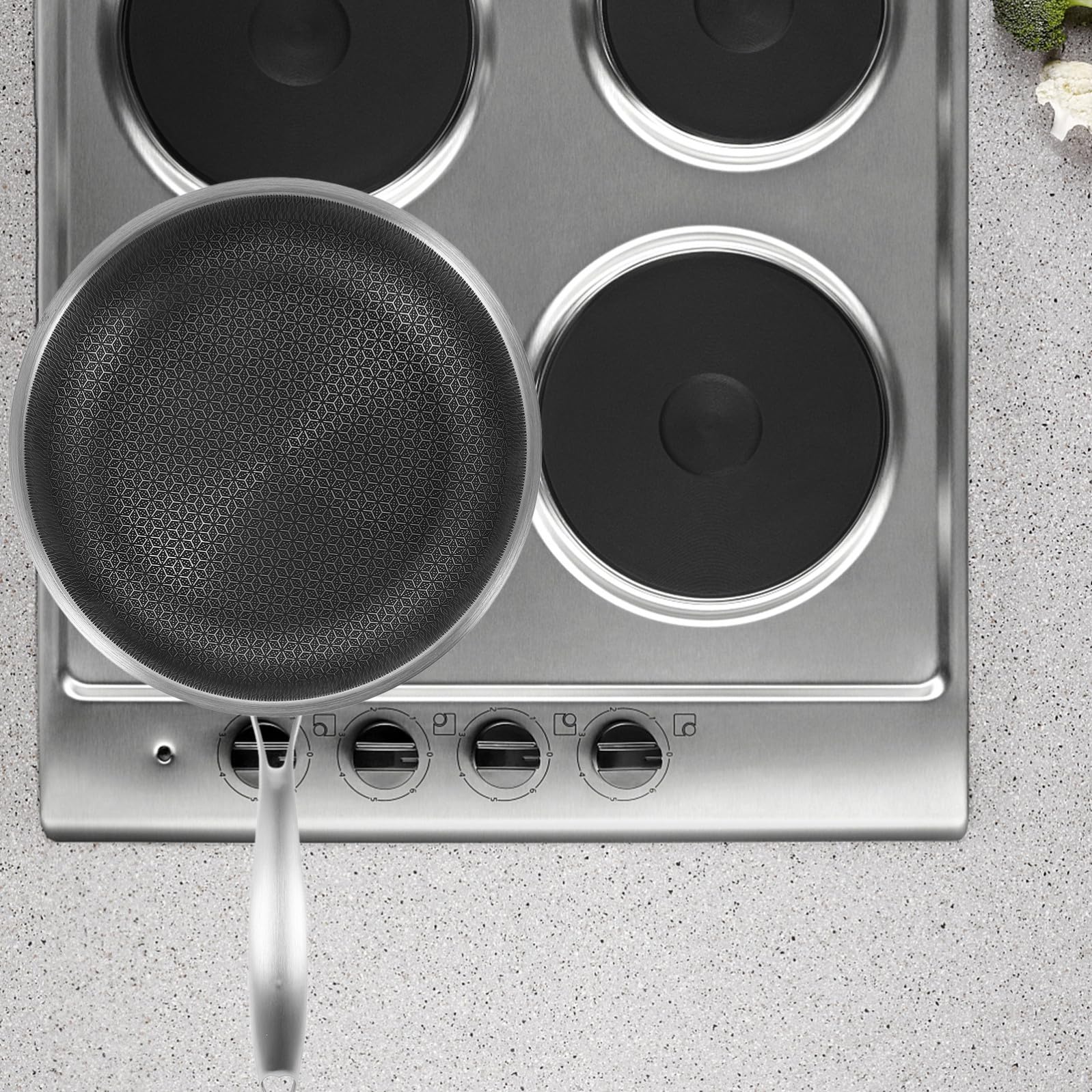 Tofficu Wok e Rivestimento Antiaderente a Nido D'ape Acciaio Inossidabile Facile da Pulire Design Semplice Linee Morbide Padella Multiuso per Cucina e Grill