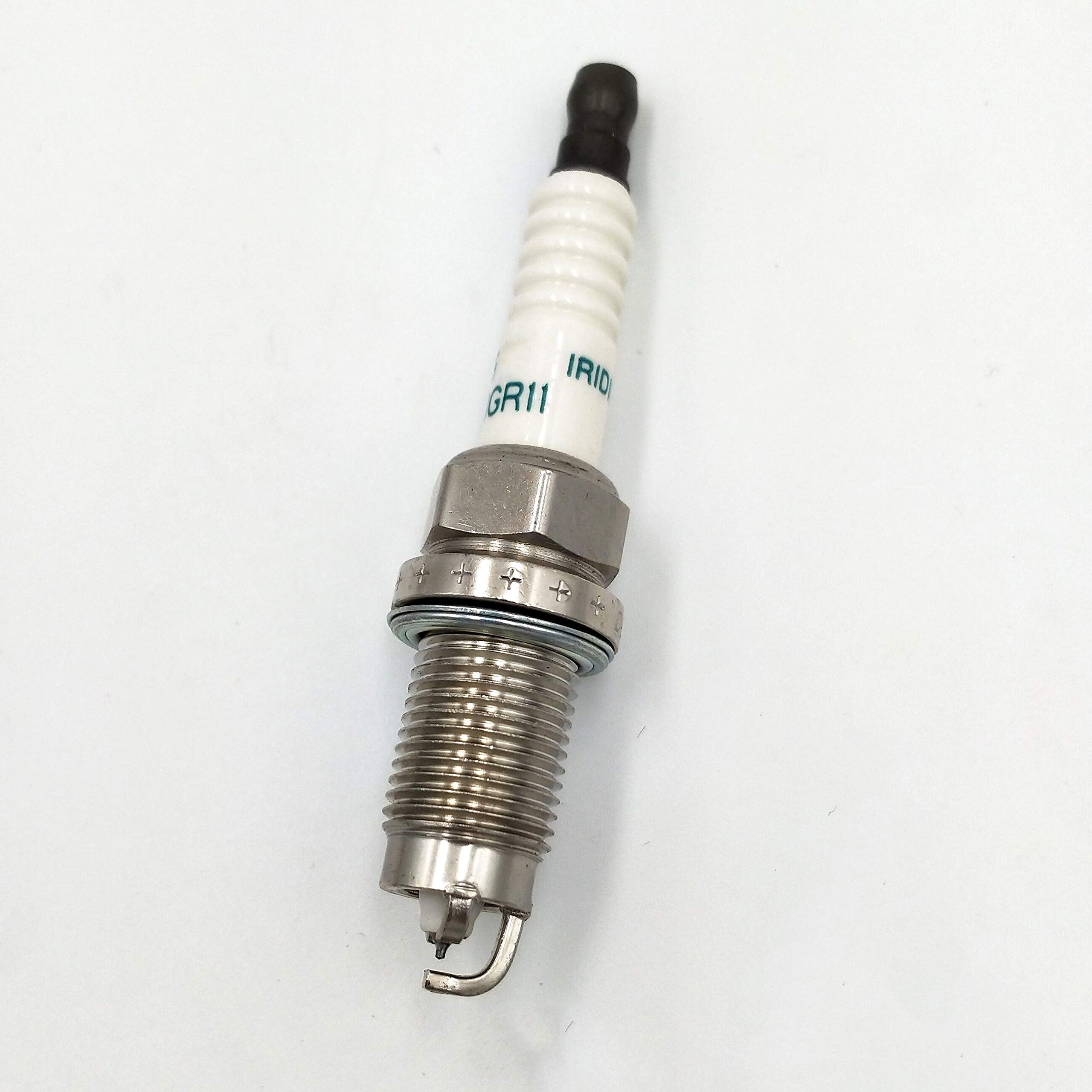 Candele di accensione 4 Pezzi Lotto 9091901221 90919-01221 Sk20Bgr11 Candele di accensione per Auto per ricambi Auto Toyota