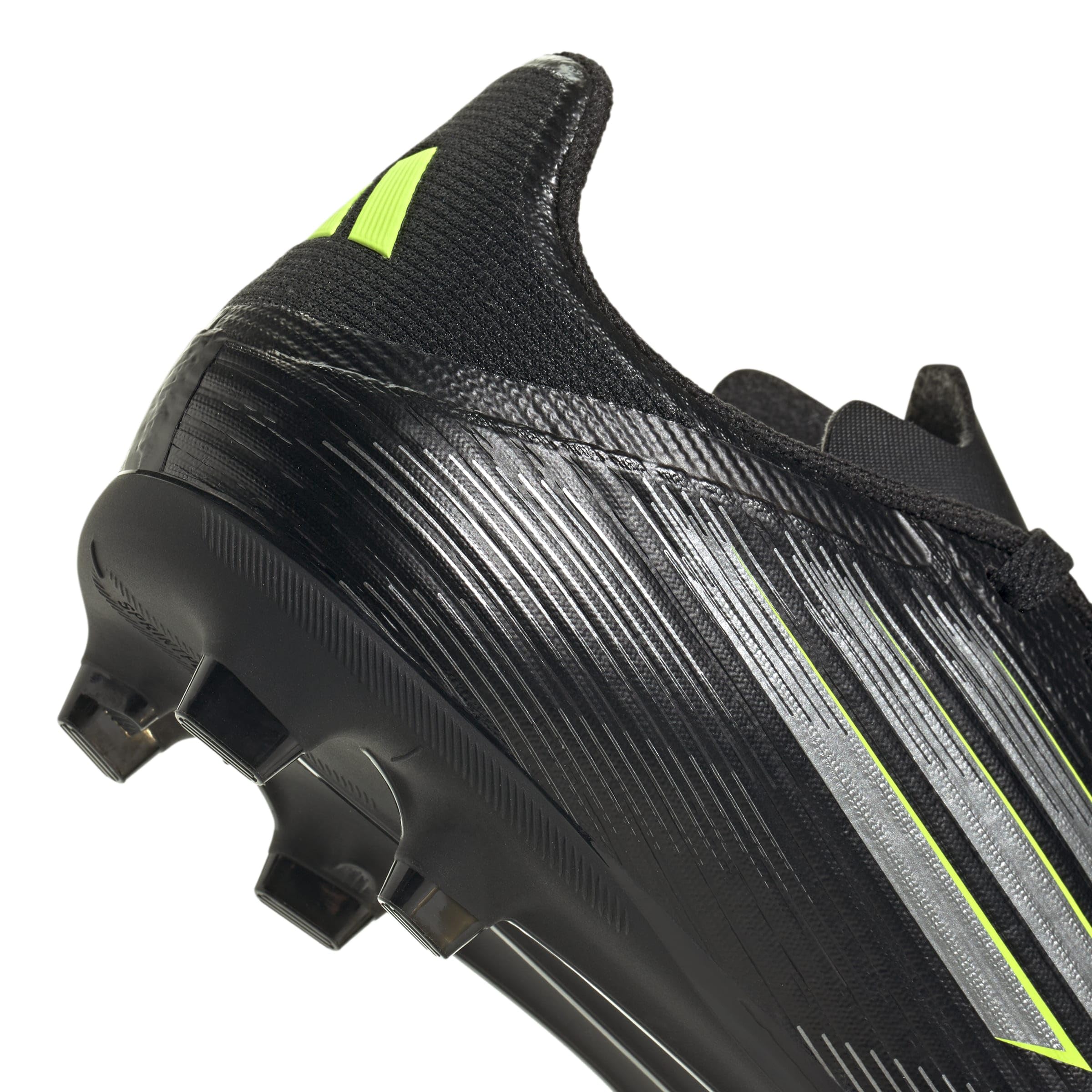 adidas Unisex Kids F50 League Kids Fußballschuh, Feste/gemischte Böden