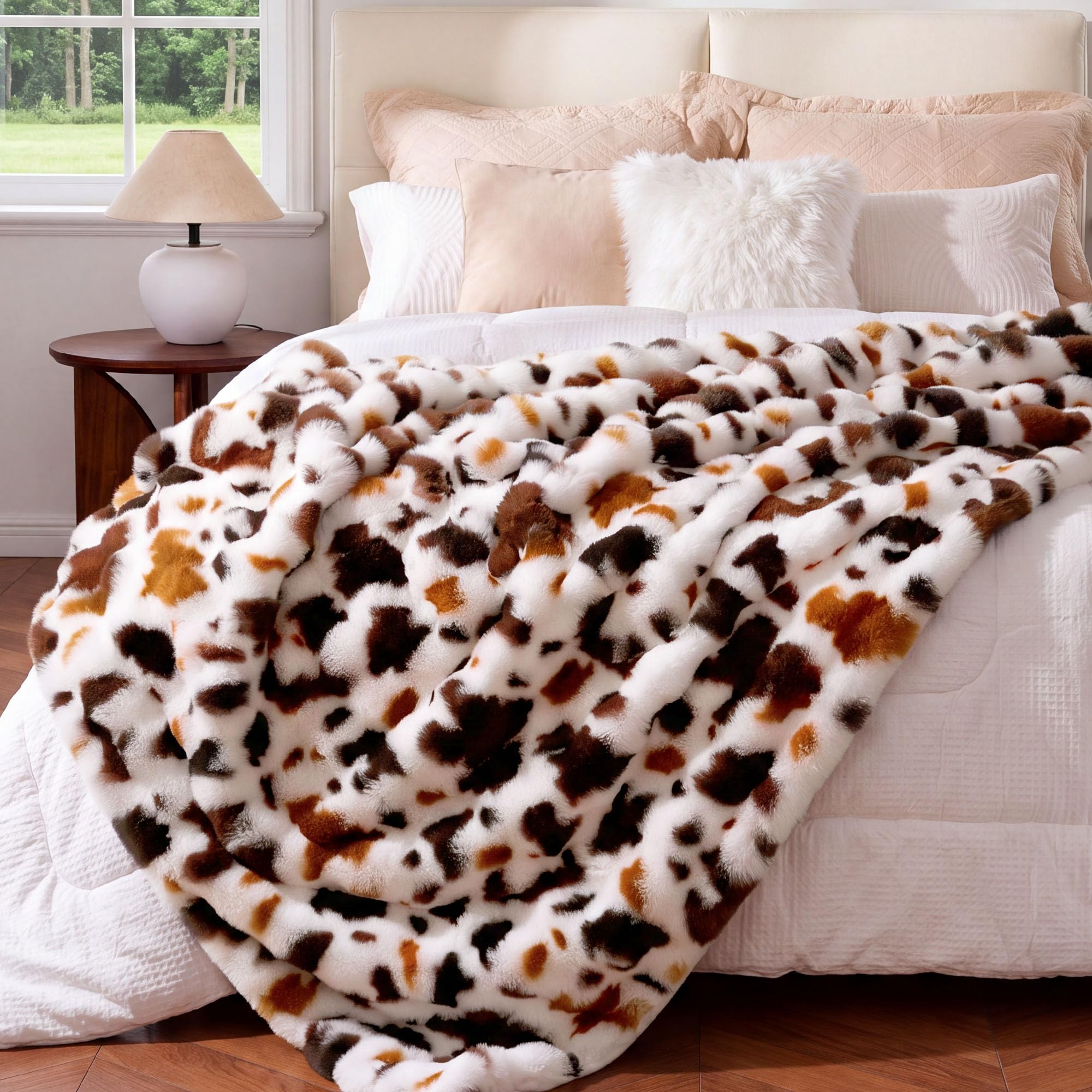 blunique Ultra Soft Cozy Faux Fur Throw Blanket, Fuzzy Plush Thick Bubble Blanket, Oversize Luxury Fluffy Blanket for Couch, Sofa, Bedroom, and Living Room,60x80 Inches, Brown Cow Print
