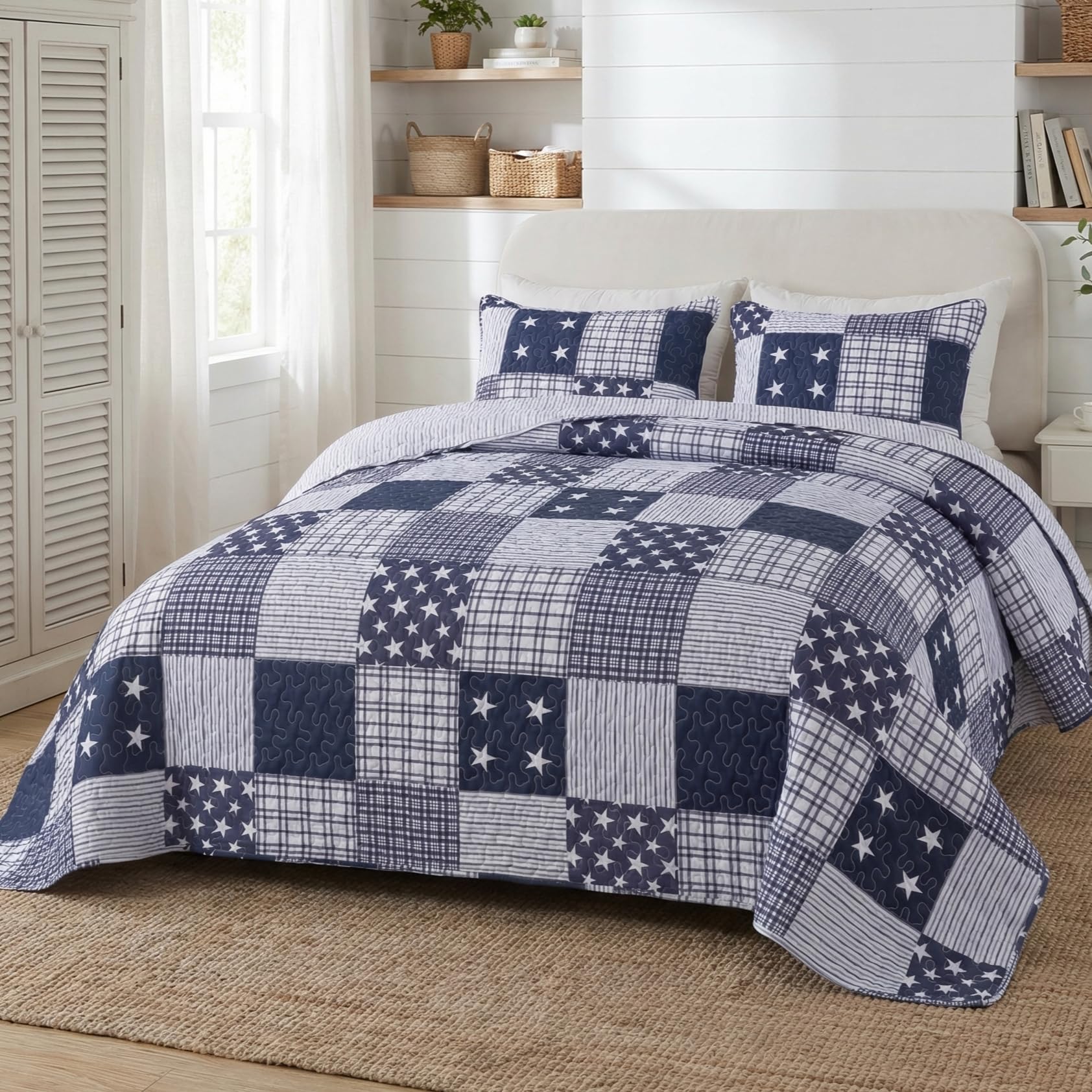 SLPR Americana Pride 3-Piece Quilt Set - Queen Size with 2 Shams, Lightweight Patriotic Bedding in Blue and White with Star and Plaid Patterns,