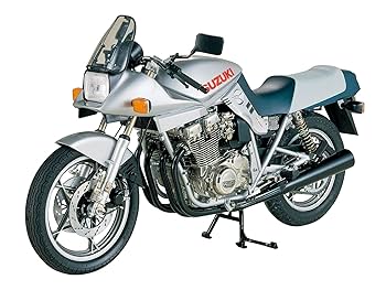 SUZUKI GSX1100S KATANA 1/6スケール プラモ　ジャンク SUZUKI GSX1100S KATANA 1/6スケール プラモ ジャンク
