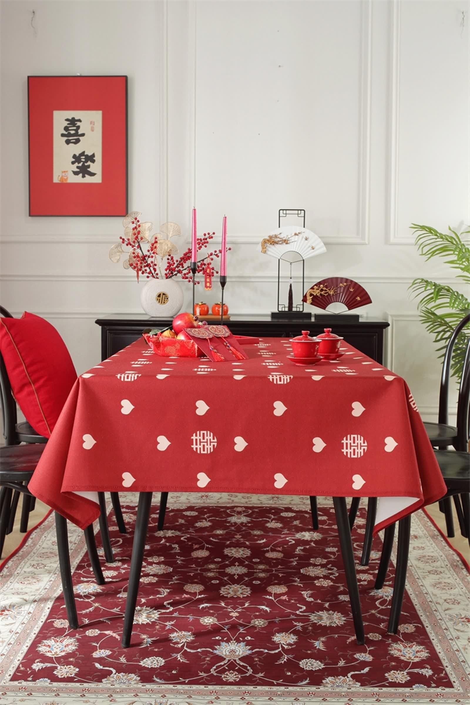 Tovaglia Rossa Moderna, Tovaglia Compleanno Elegante Poliestere Cuore Tovaglia Tavolo 135X135CM per Festa Matrimonio